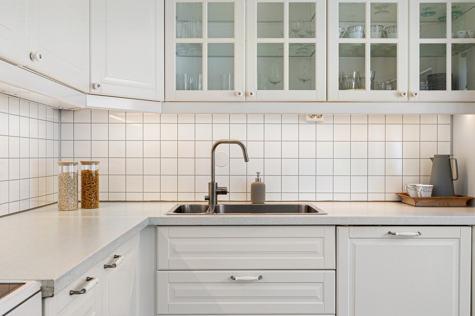 Takstmann har vurdert hele kjøkkenet til TG1 i takstrapporten. Galleribilde