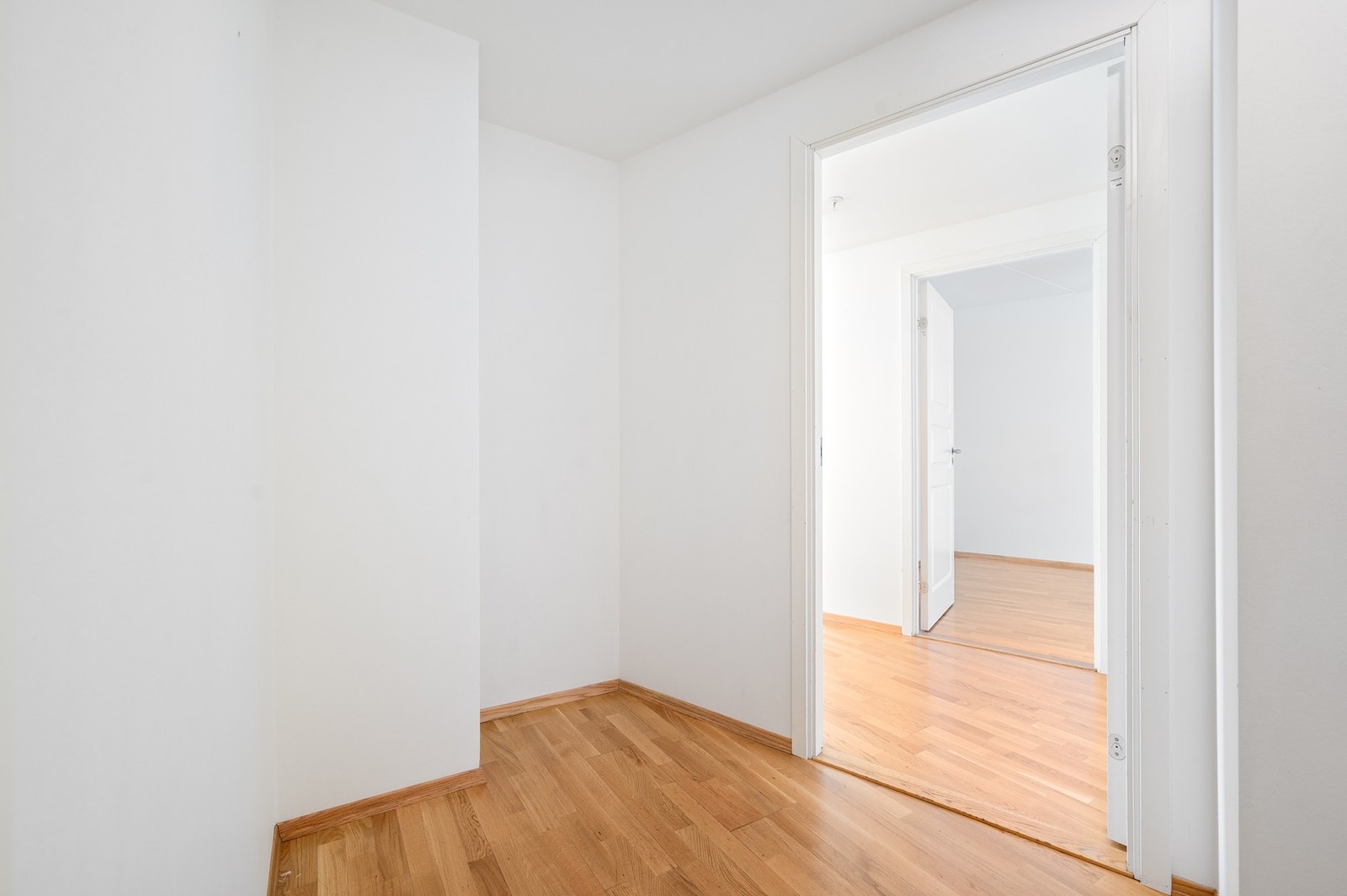 Boden er på 3,5 kvadratmeter. Galleribilde