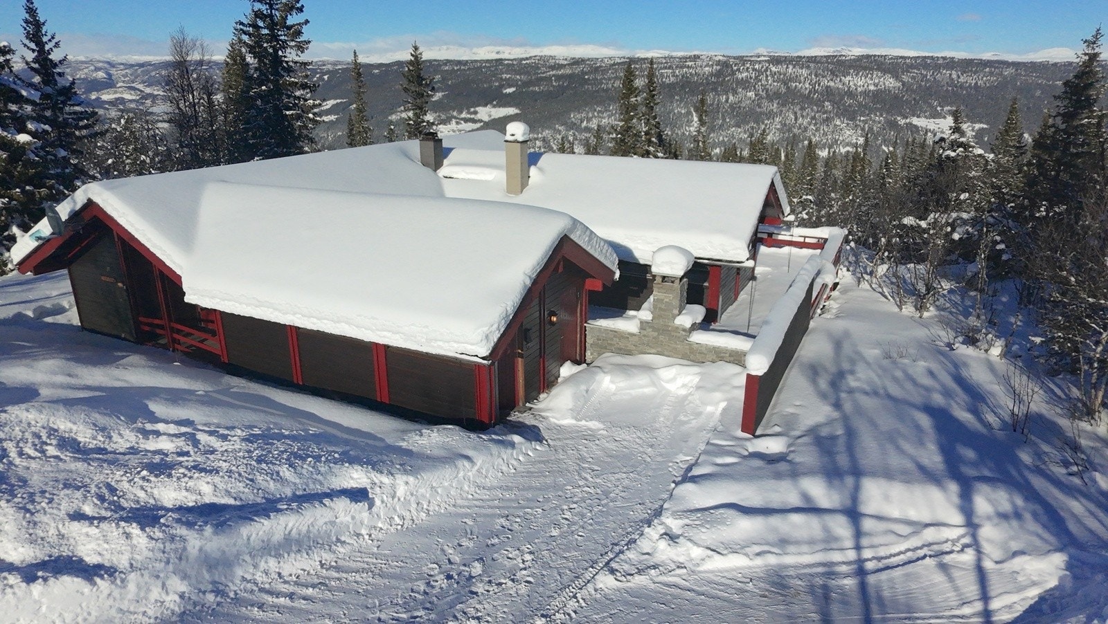 Gode snøforhold gjennom vinteren gjør det enkelt å ferdes på ski Galleribilde