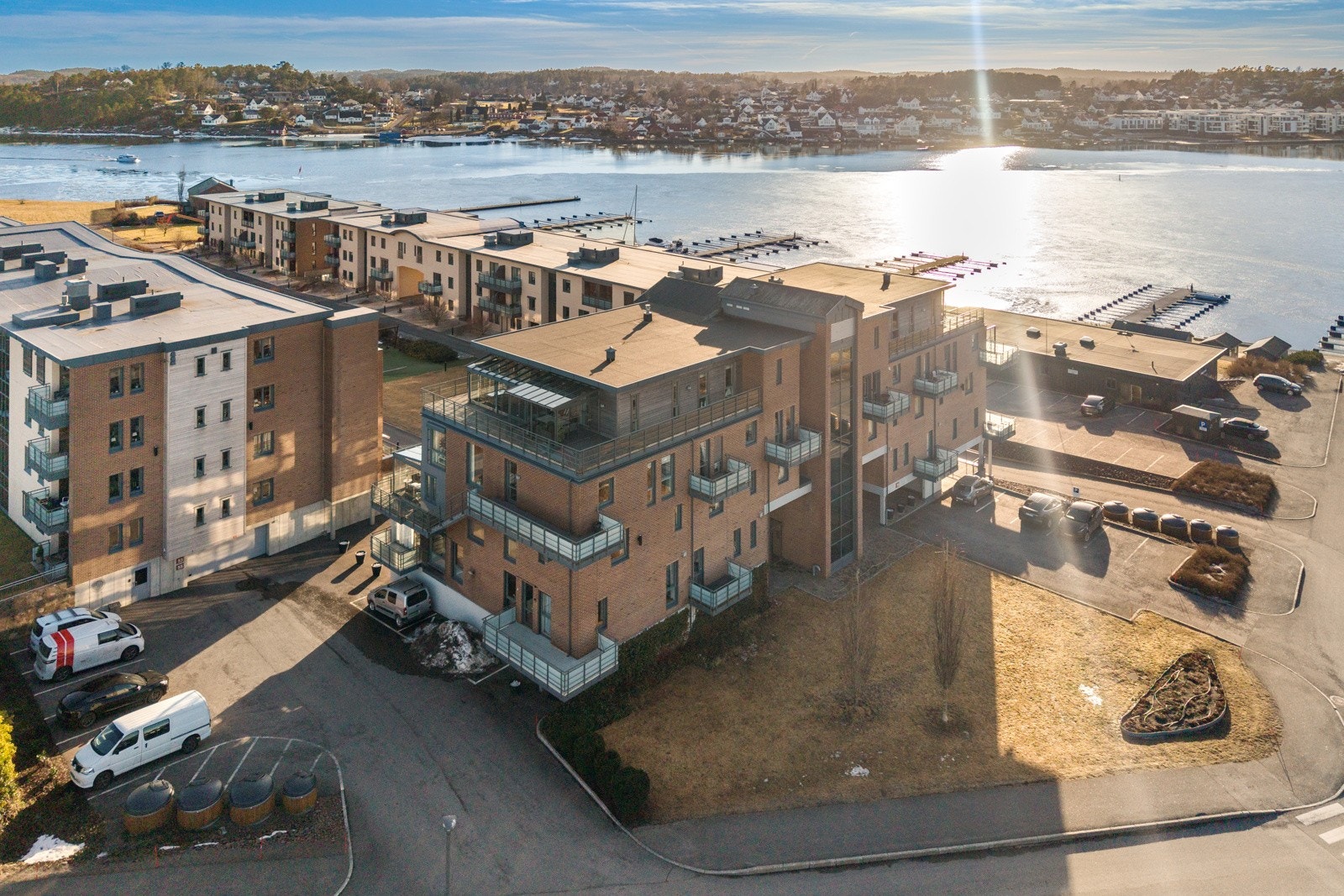 Velkommen til flotte Jarlsøveien 51 Galleribilde