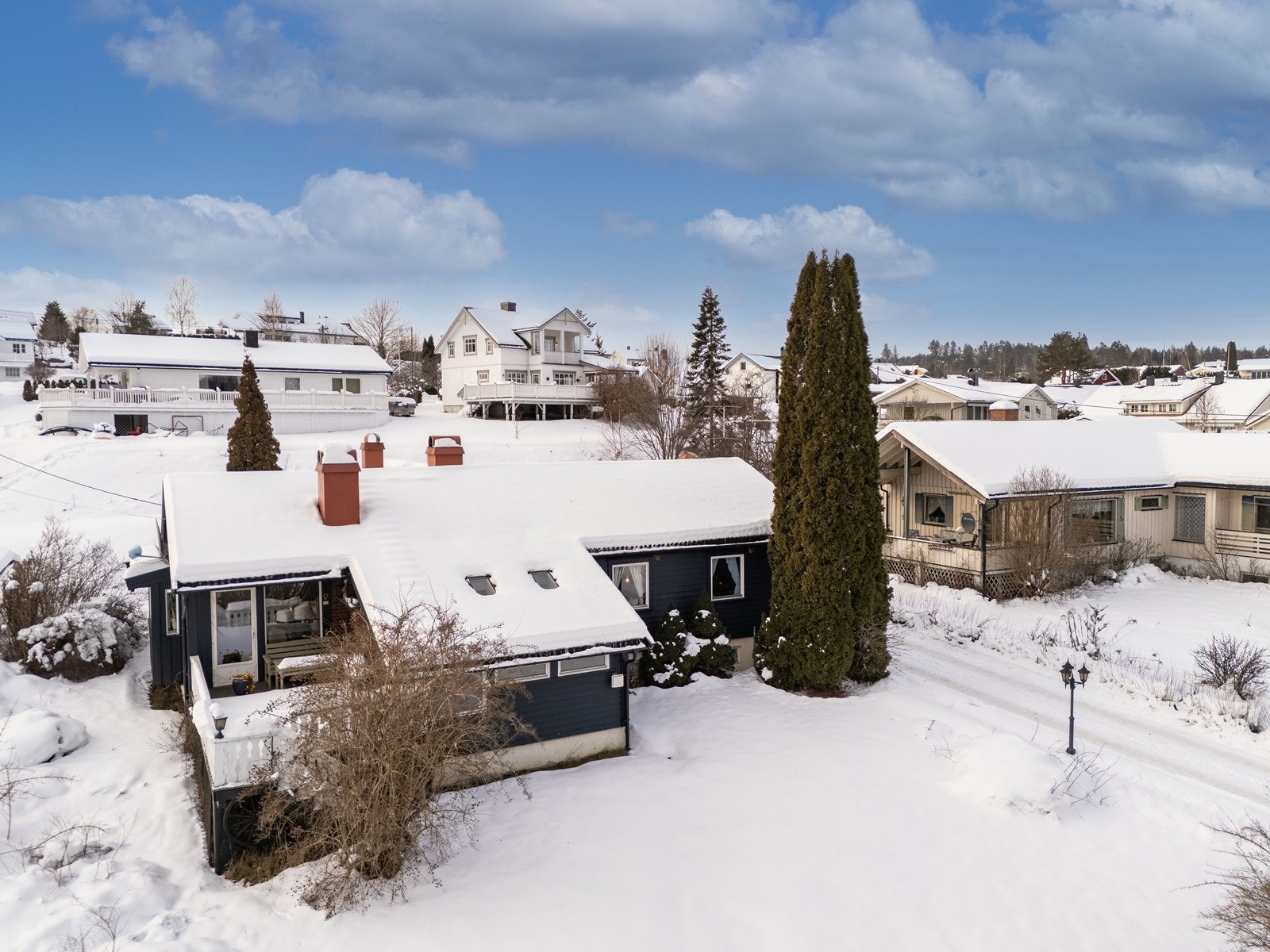 Velkommen til Jarenveien 28. Foto: Viken Fototjenester v/ Eirik Andersen Galleribilde