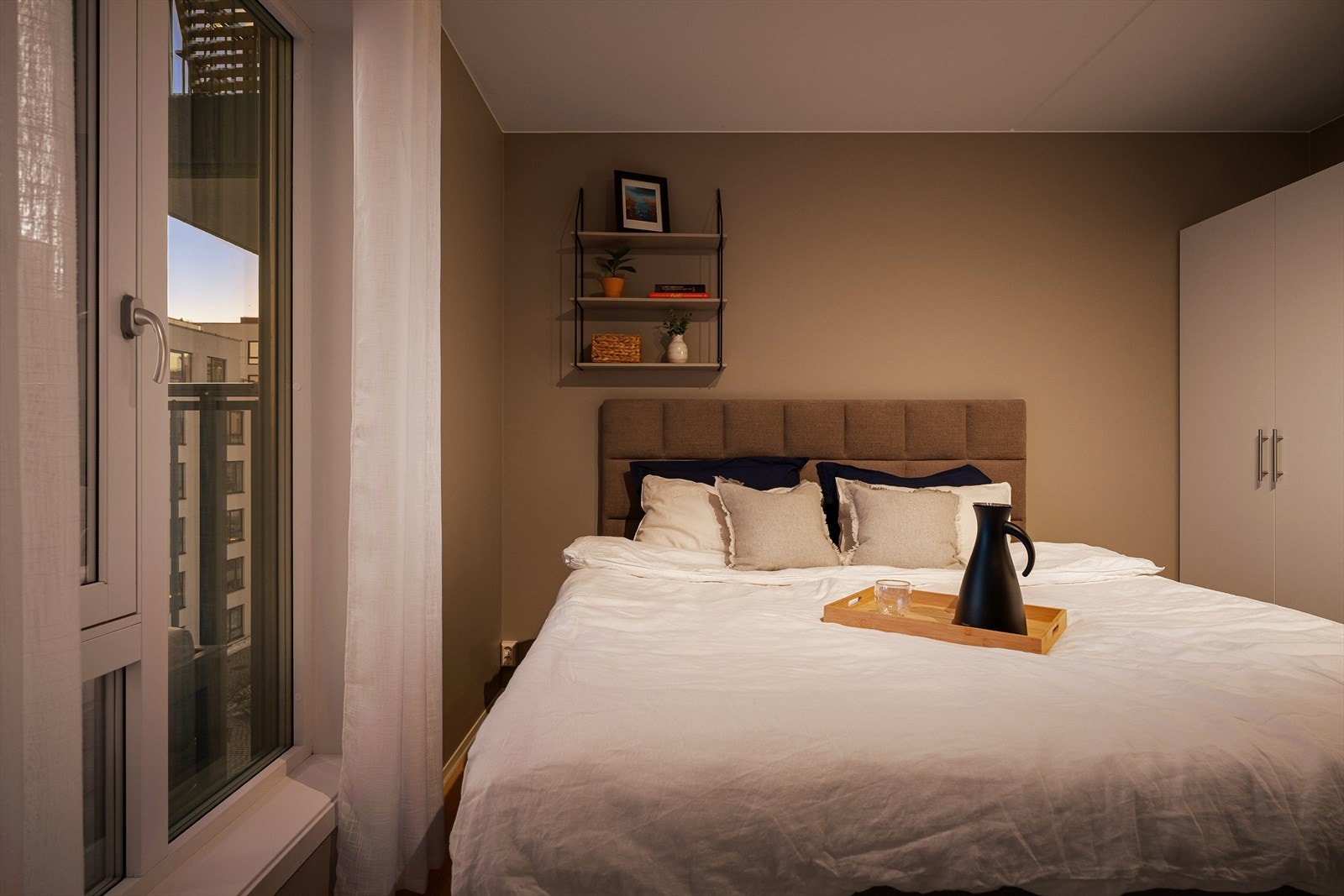 Kveldsstemning på soverom Galleribilde