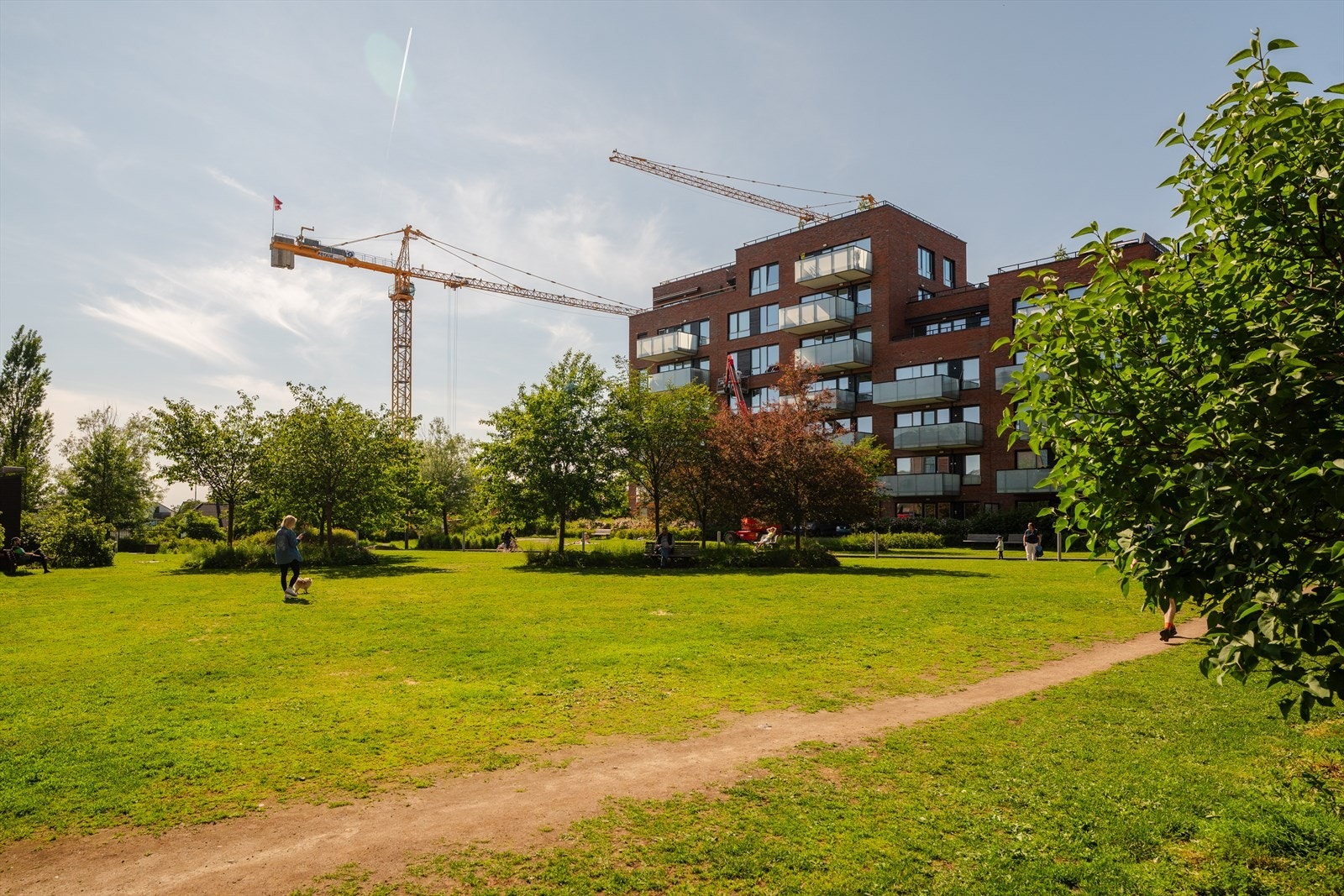 Grønt, idyllisk og fint med hyggelige park- og grøntområder, samt flotte tur- og sykkelstier Galleribilde