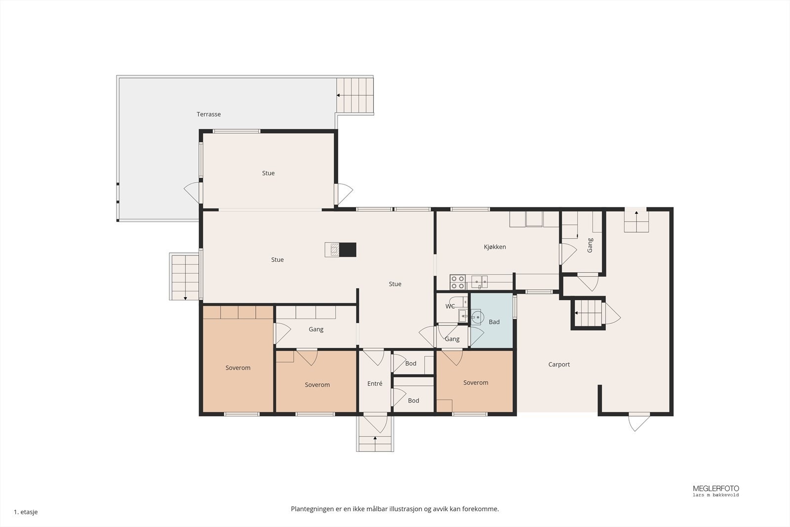 Hovedetasjen har en praktisk planløsning med tre soverom, stue, spisestue og kjøkken. Galleribilde