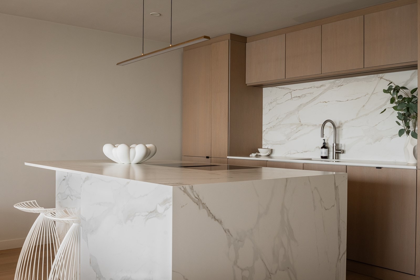 Skuffer og underskap har praktisk push to open -løsning. Galleribilde