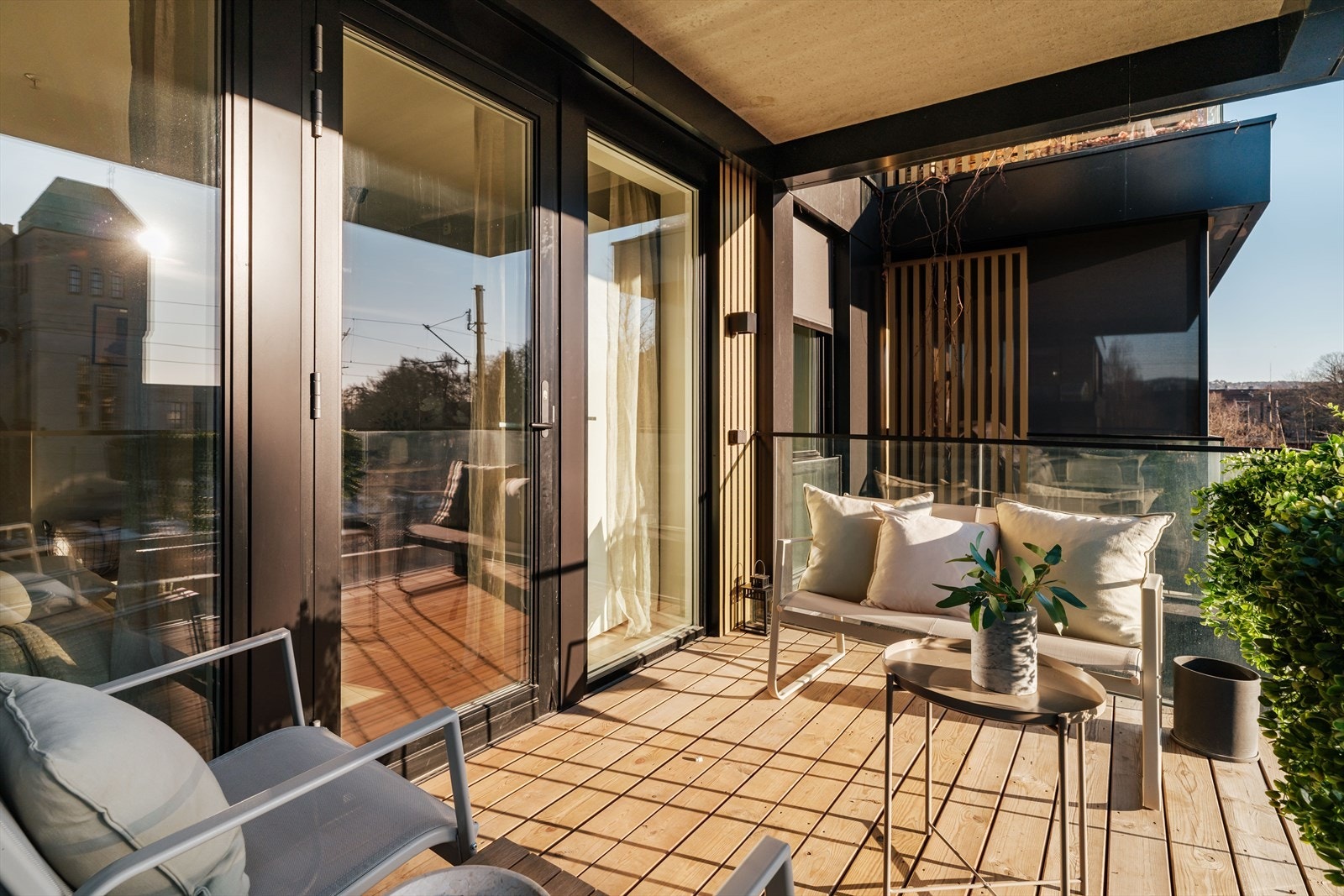 Emera Eiendomsmegling ønsker velkommen til Ensjøveien 4F! Foto: Henrik Fjørtoft Sporsheim. Galleribilde