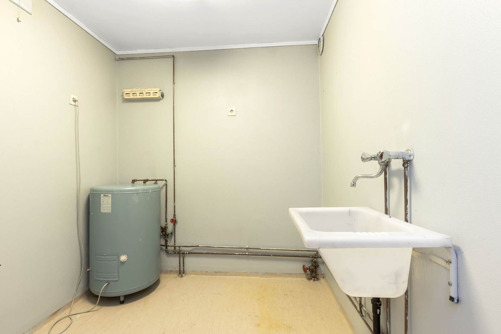 Vaskerom Galleribilde