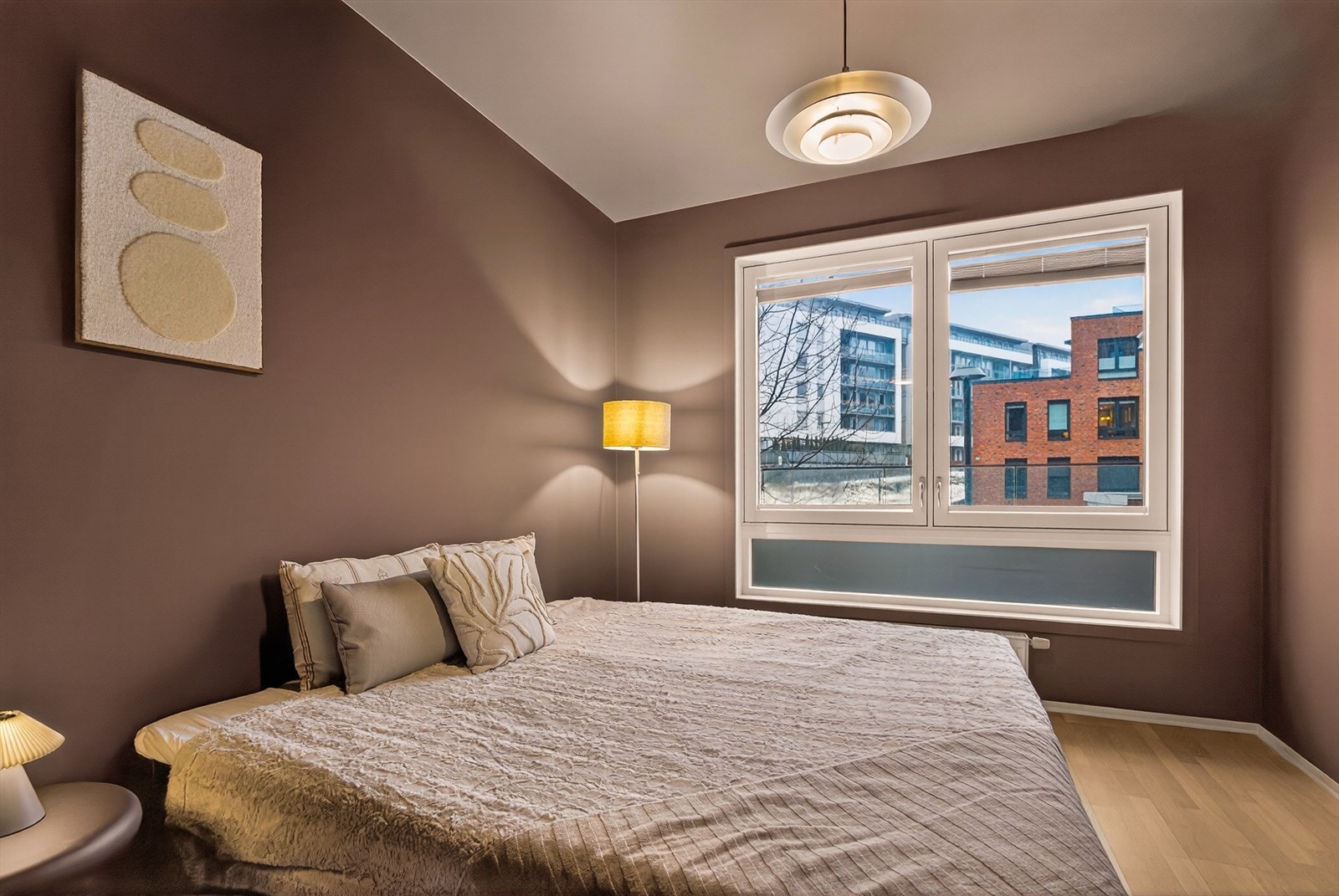 Leiligheten har to soverom med fine innredningsmuligheter. Galleribilde