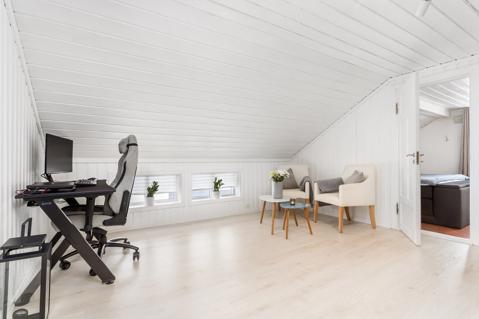 I 2. etasje er det en praktisk loftstue. Galleribilde