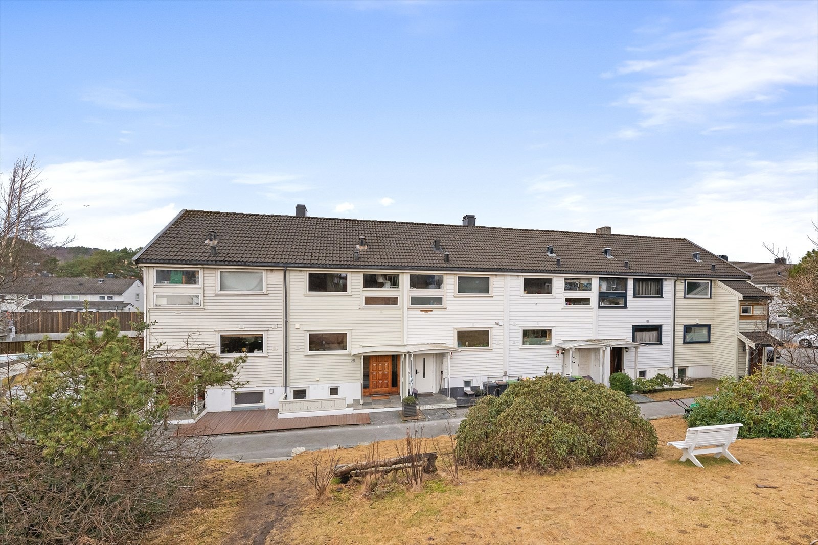 Flott friområde foran huset Galleribilde