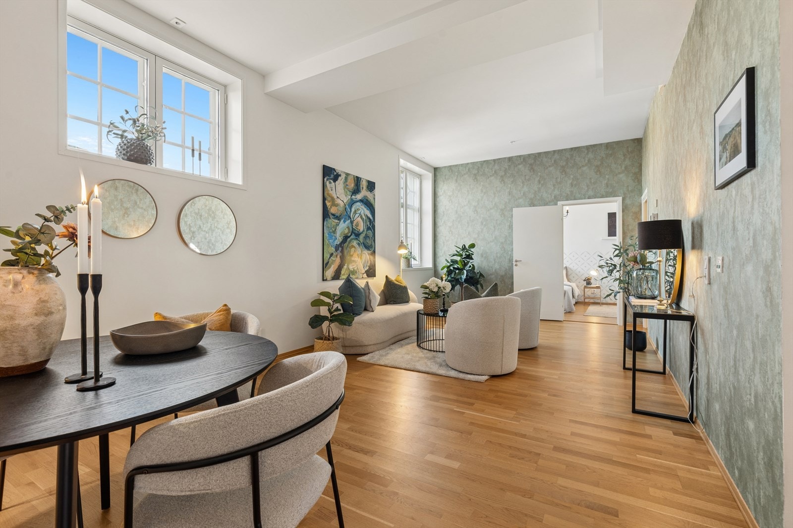 En attraktiv seniorleilighet med rolig og sentral beliggenhet på Bekkestua. Galleribilde