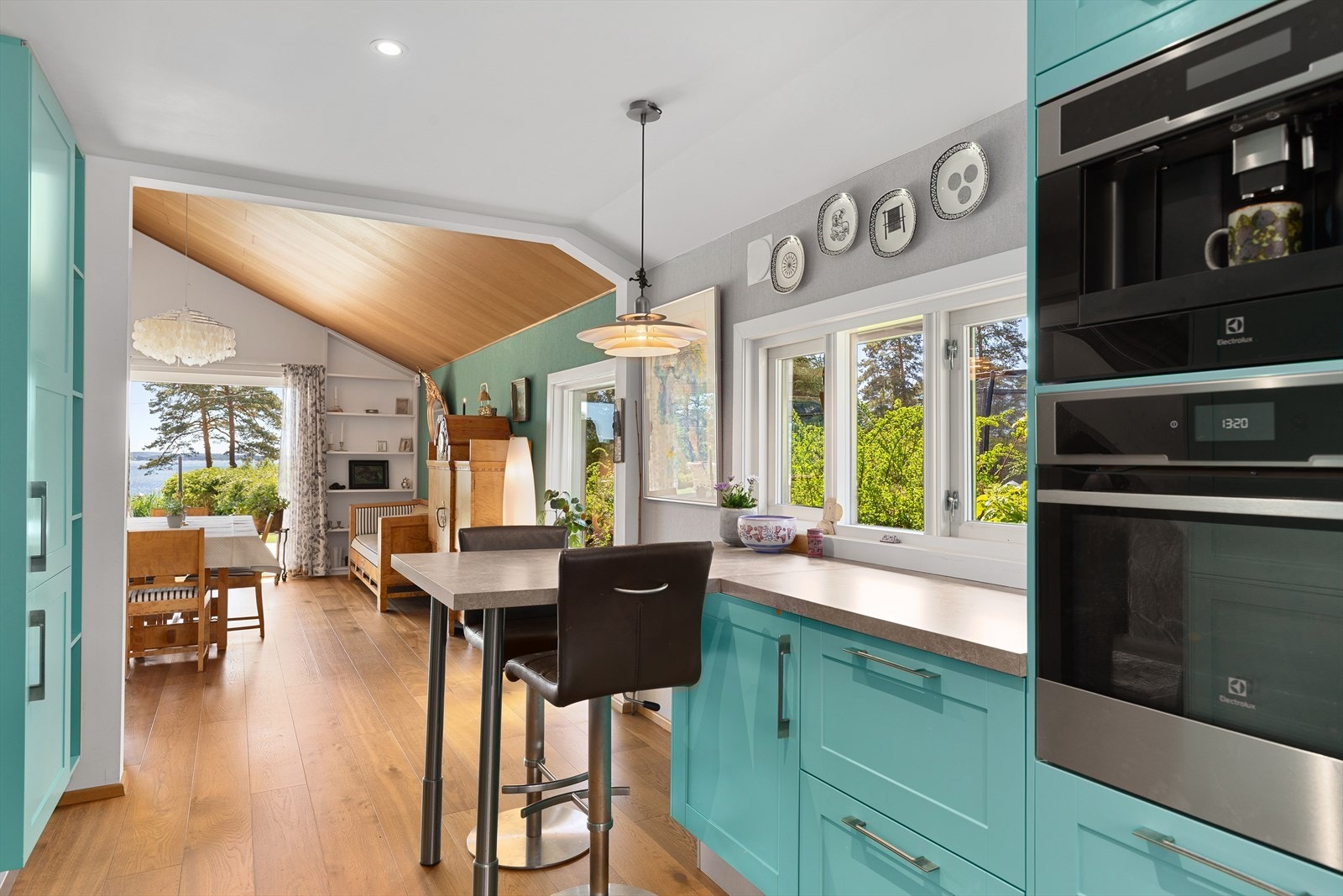 Praktisk barløsning som egner seg godt for mindre måltider. Galleribilde