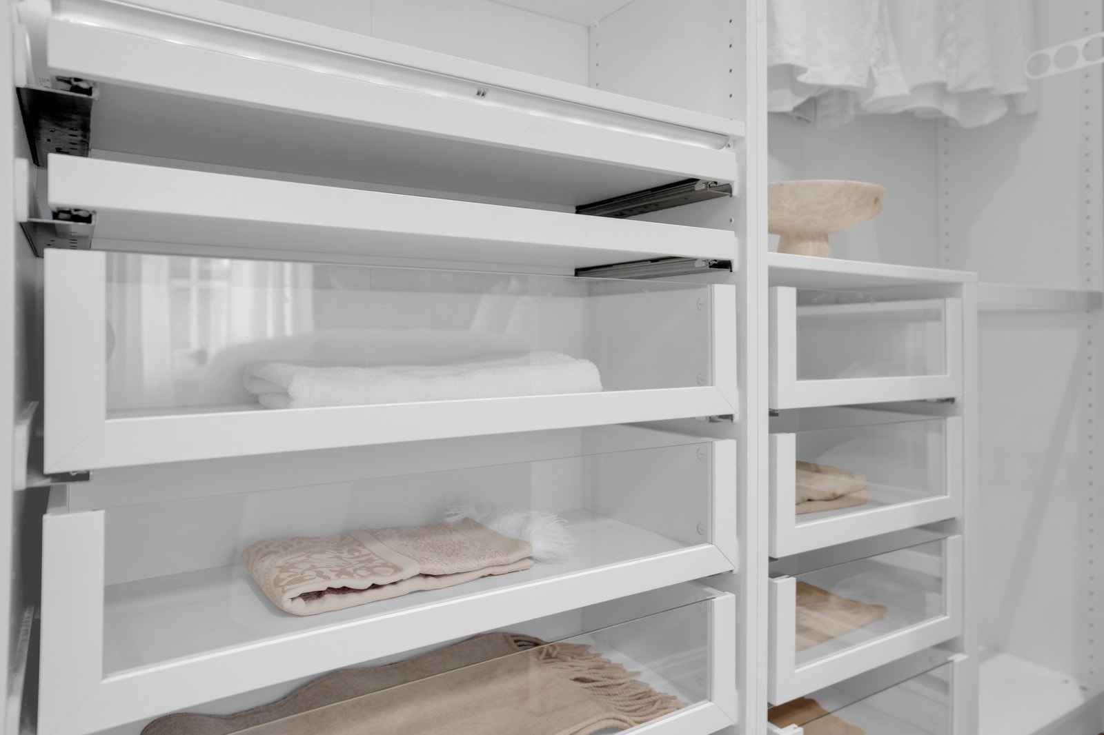 Walk in closet Detalj 2.jpg Galleribilde