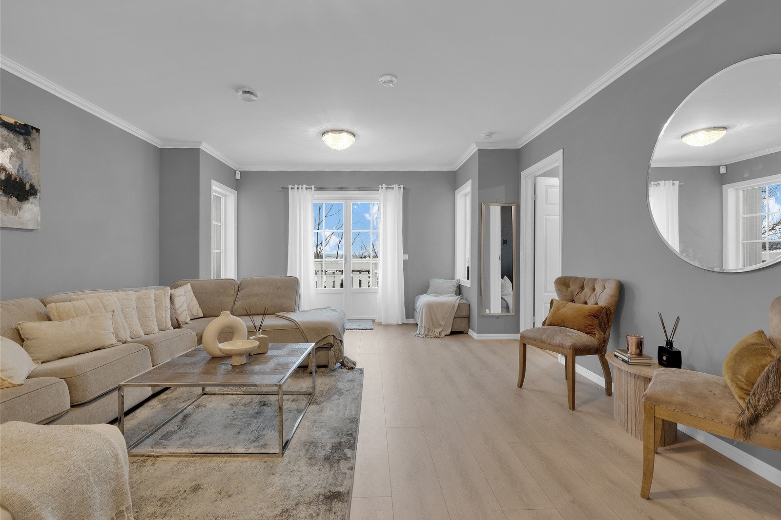 Rommet har en praktisk og fleksibel planløsning med gode møbleringsmuligheter. Galleribilde