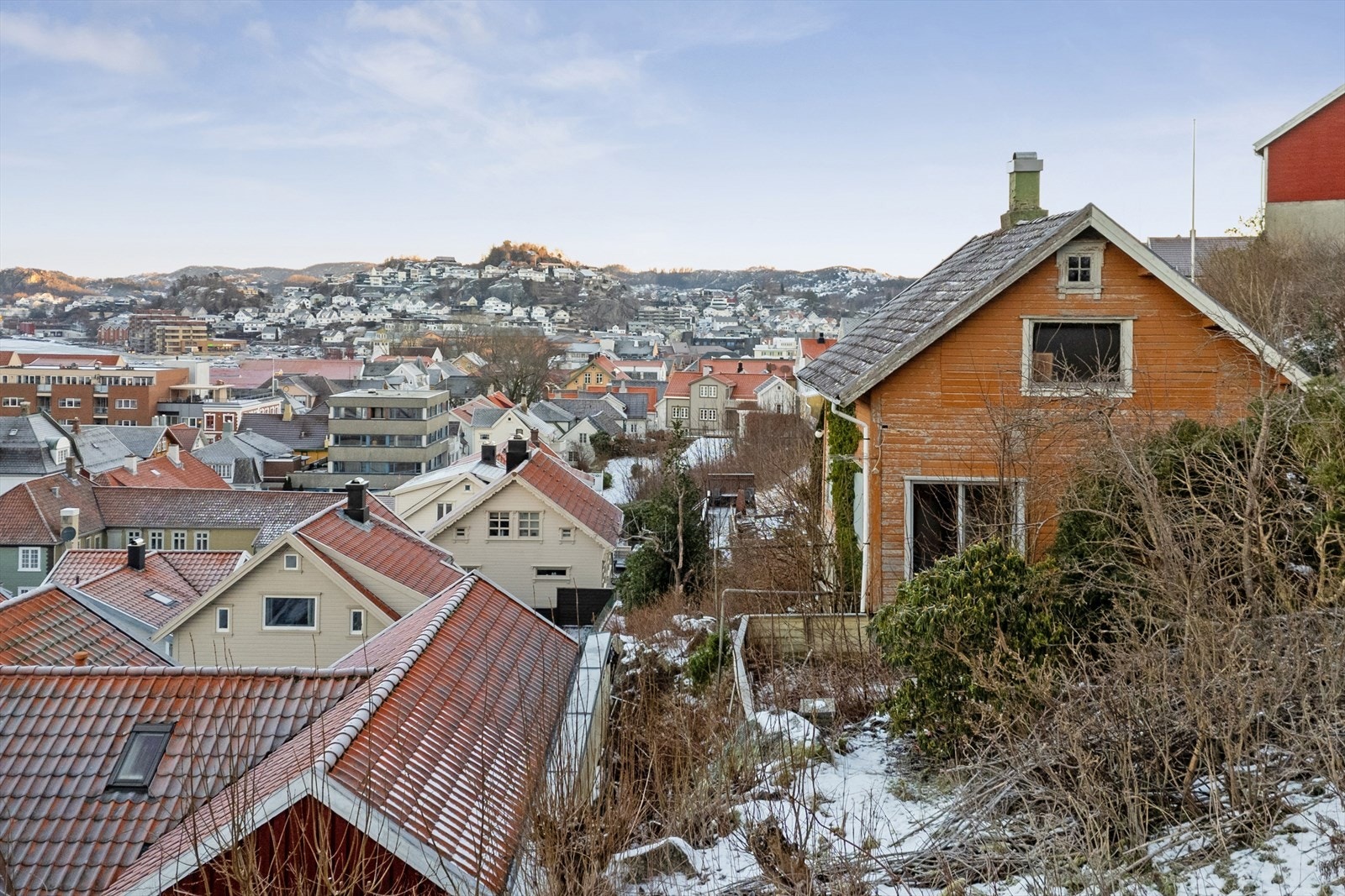 Tomten er på ca. 897,40 m². Galleribilde