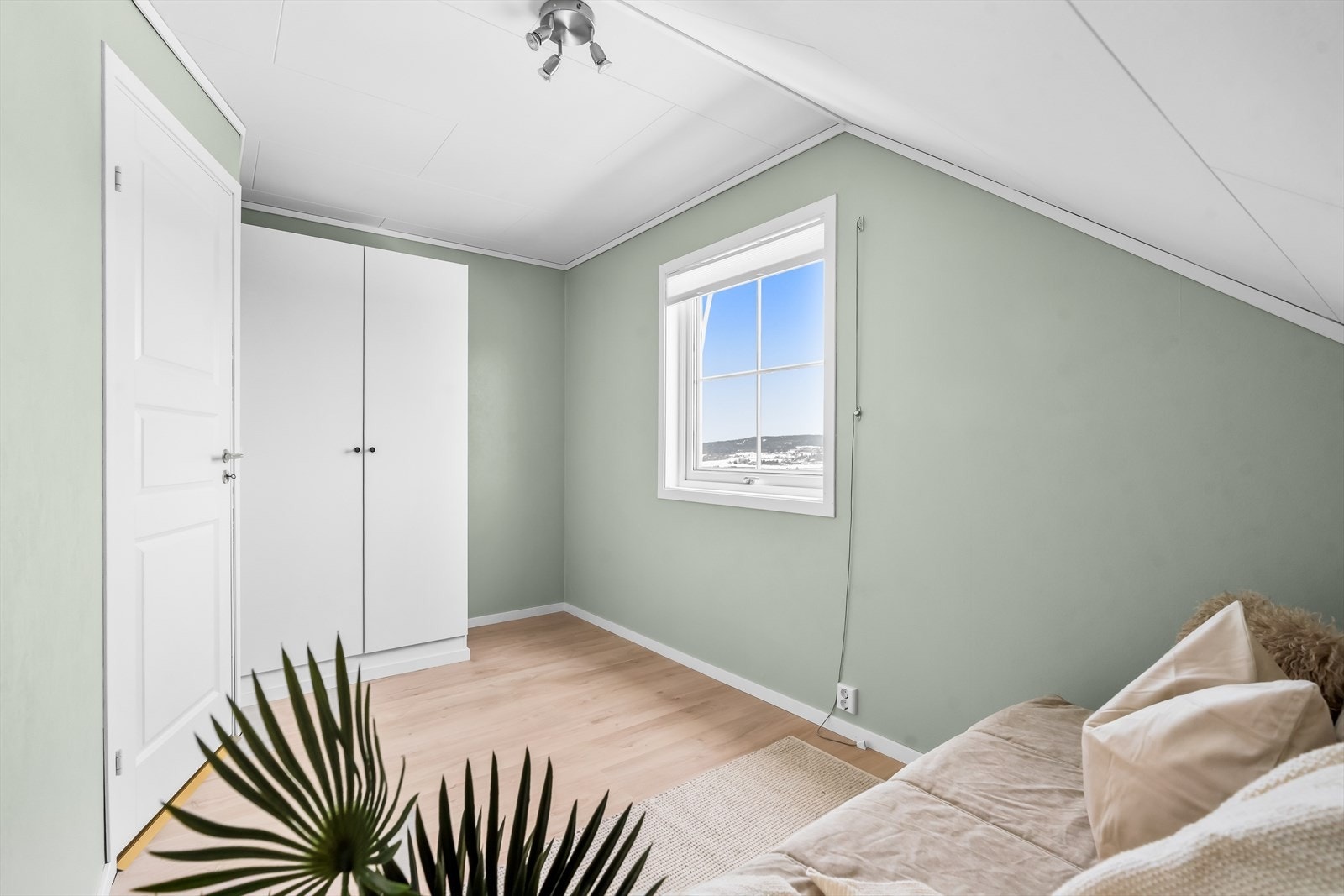 Også disse rommene har garderobeskap. Galleribilde