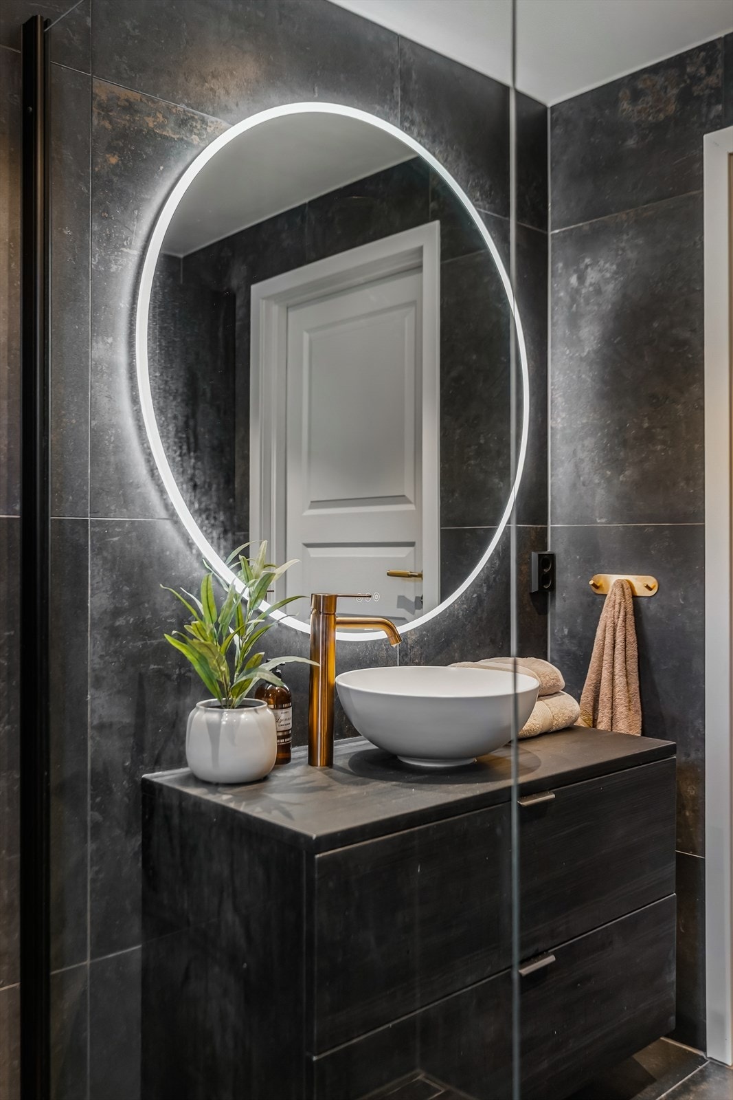 Oppussingen ble utført av Bad & Bygg AS. Galleribilde