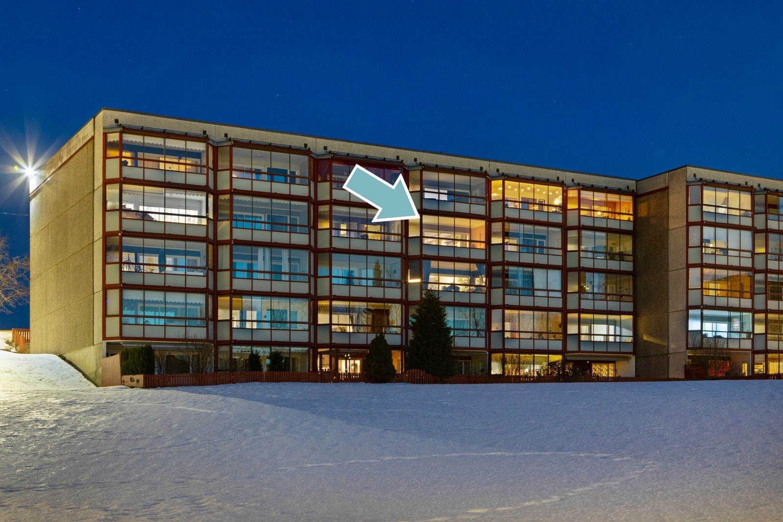 Leiligheten har en fin beliggenhet i 3. etasje. Galleribilde