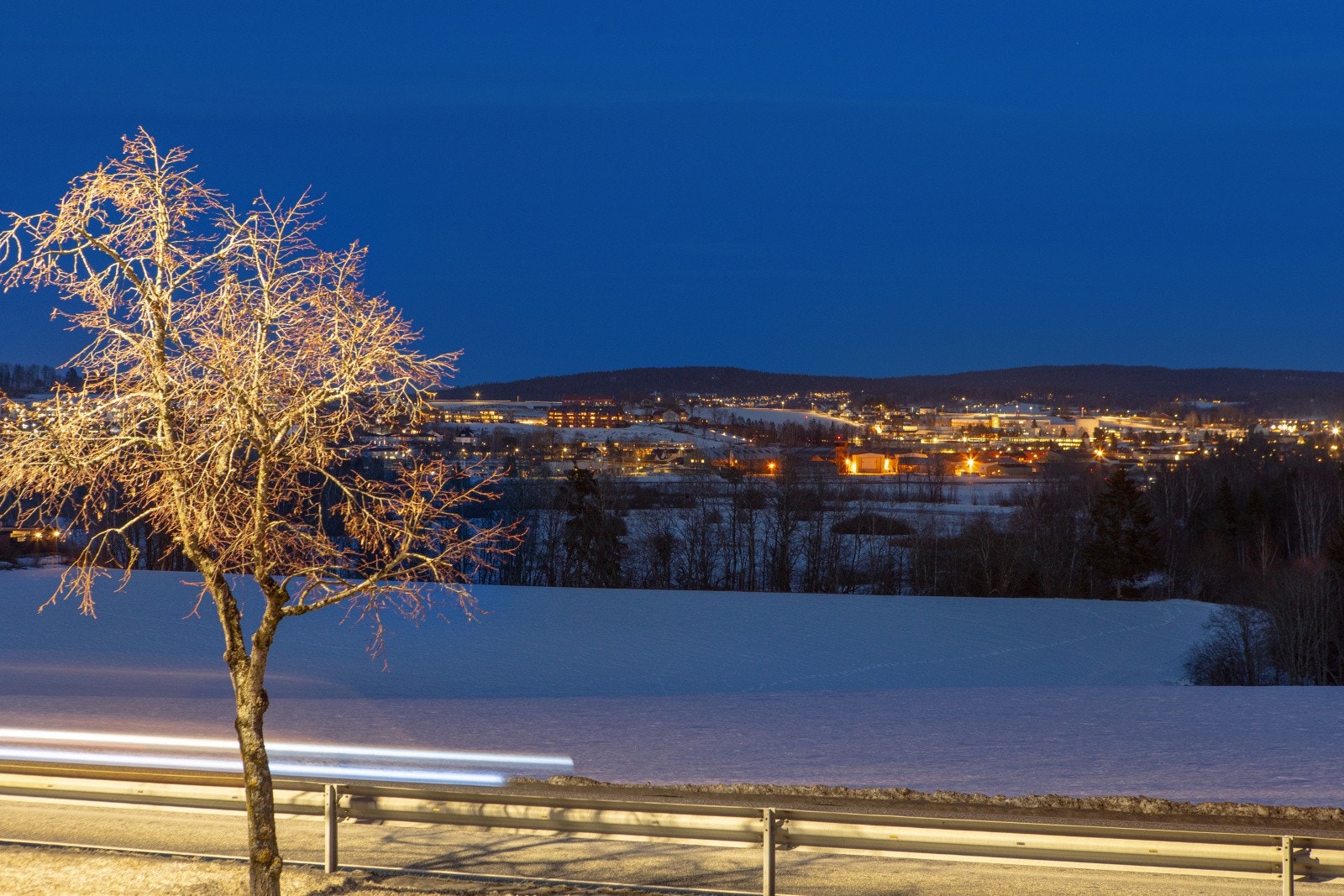 Her bor du i et veletablert og trygt nabolag på Skjetten, med nærhet til både servicetilbud og kollektivtransport. Galleribilde