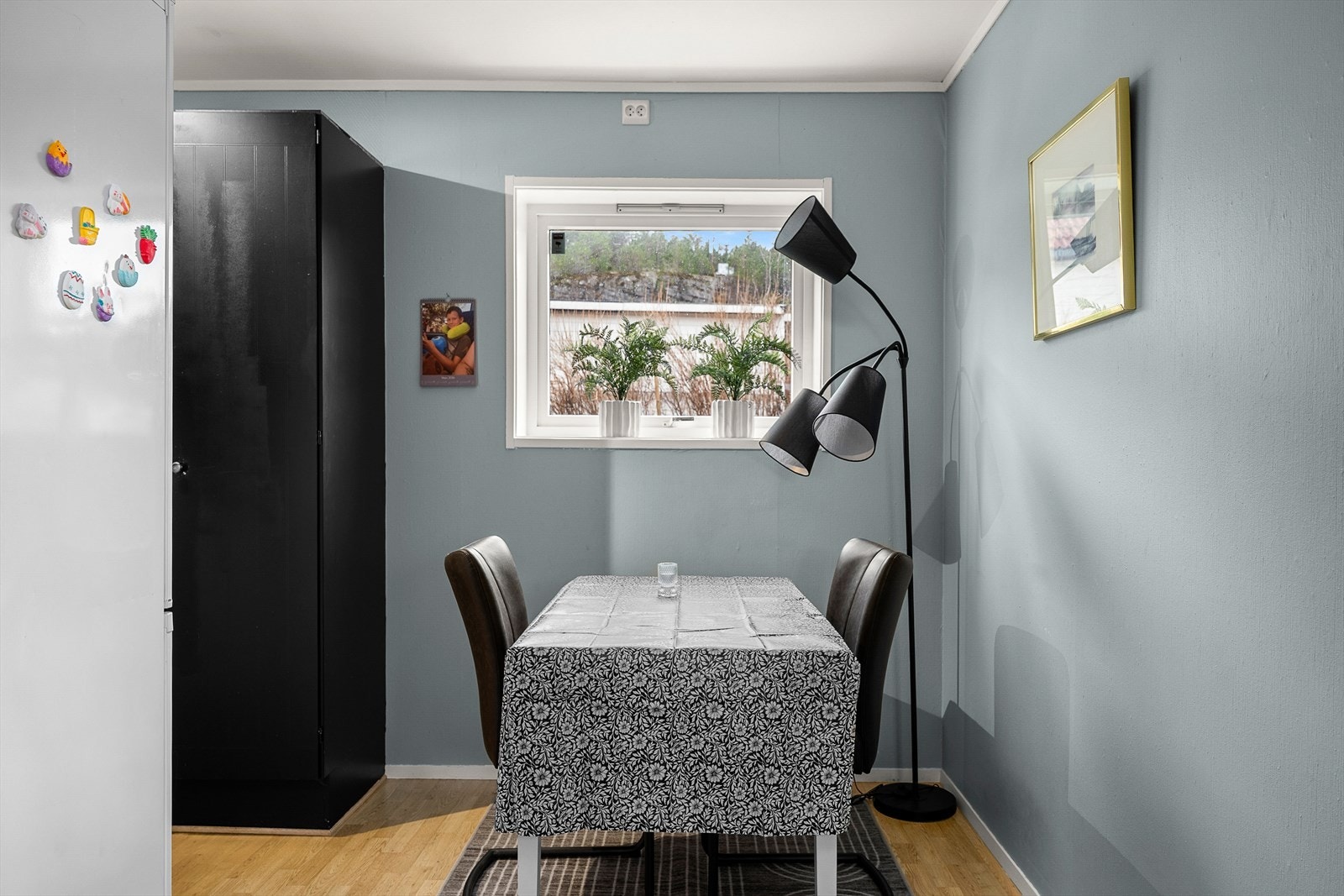 Spisestue utleiedel Galleribilde