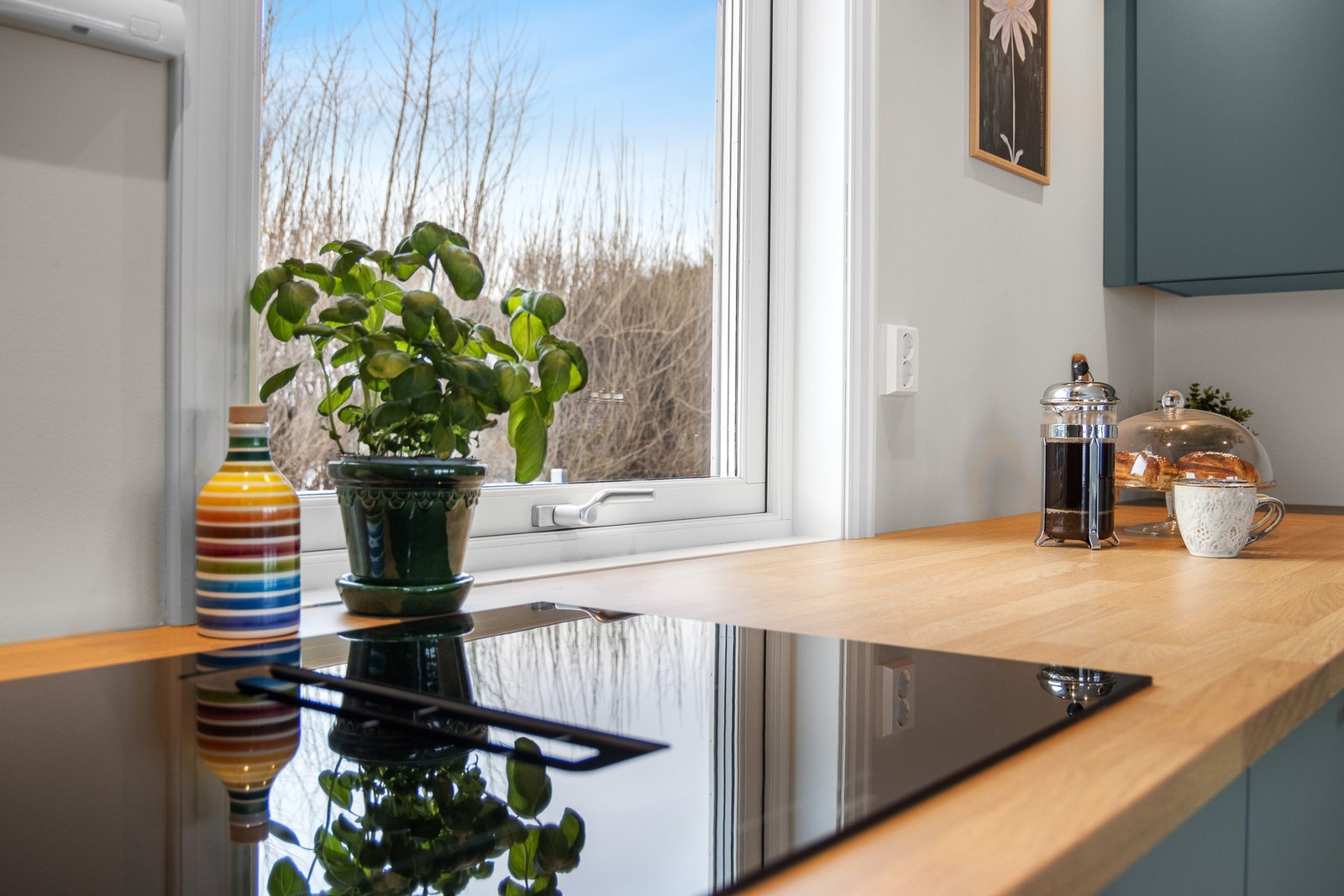 Platetopp med innfelt ventilator. Galleribilde