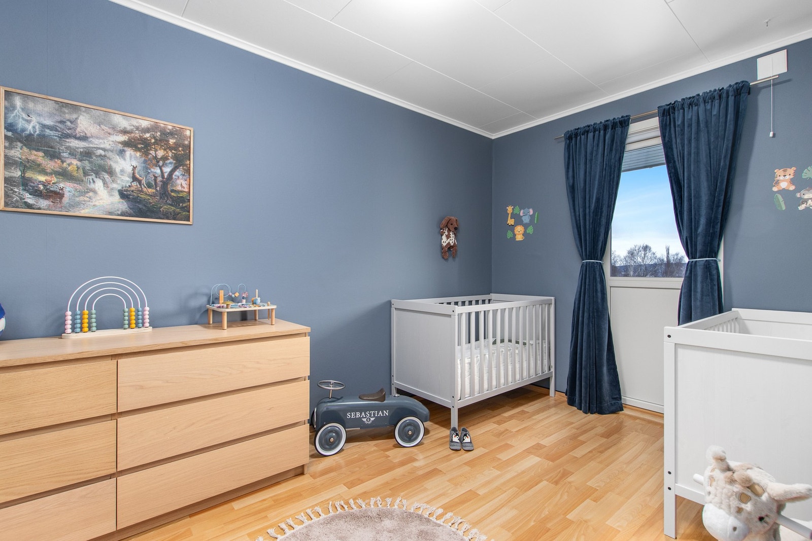 Soverom 2 ligger også i 1.etasje. Galleribilde