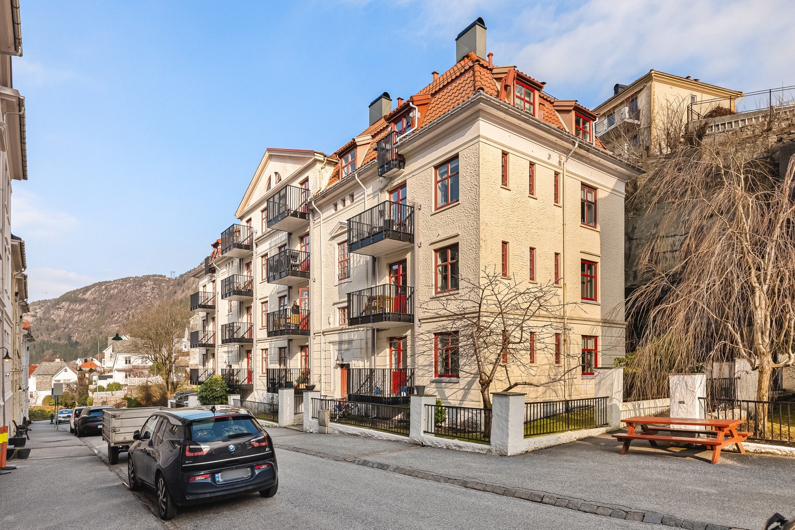 Borettslaget Sophus Pihls gate består av totalt 100 leiligheter. Forretningsfører er Vestbo. Galleribilde