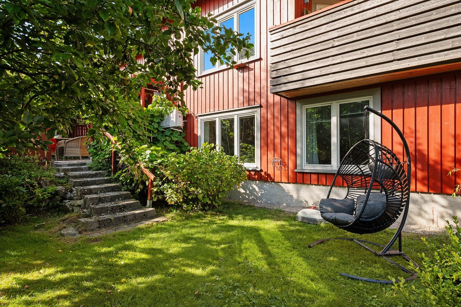 Koselig hage Galleribilde