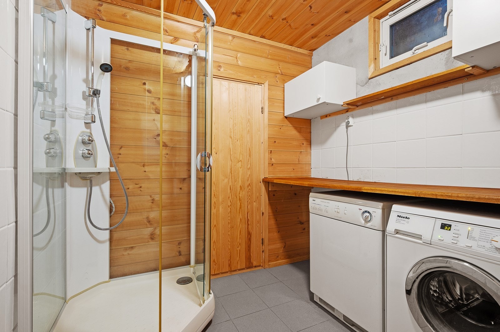 Vaskerom/dusjbad - U.etg. Galleribilde