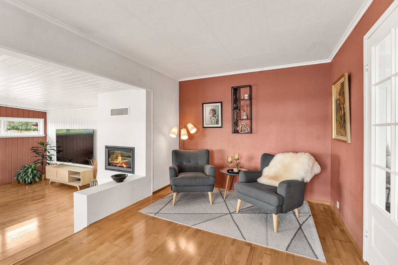 Ny vedovn er satt inn i 2022 Galleribilde