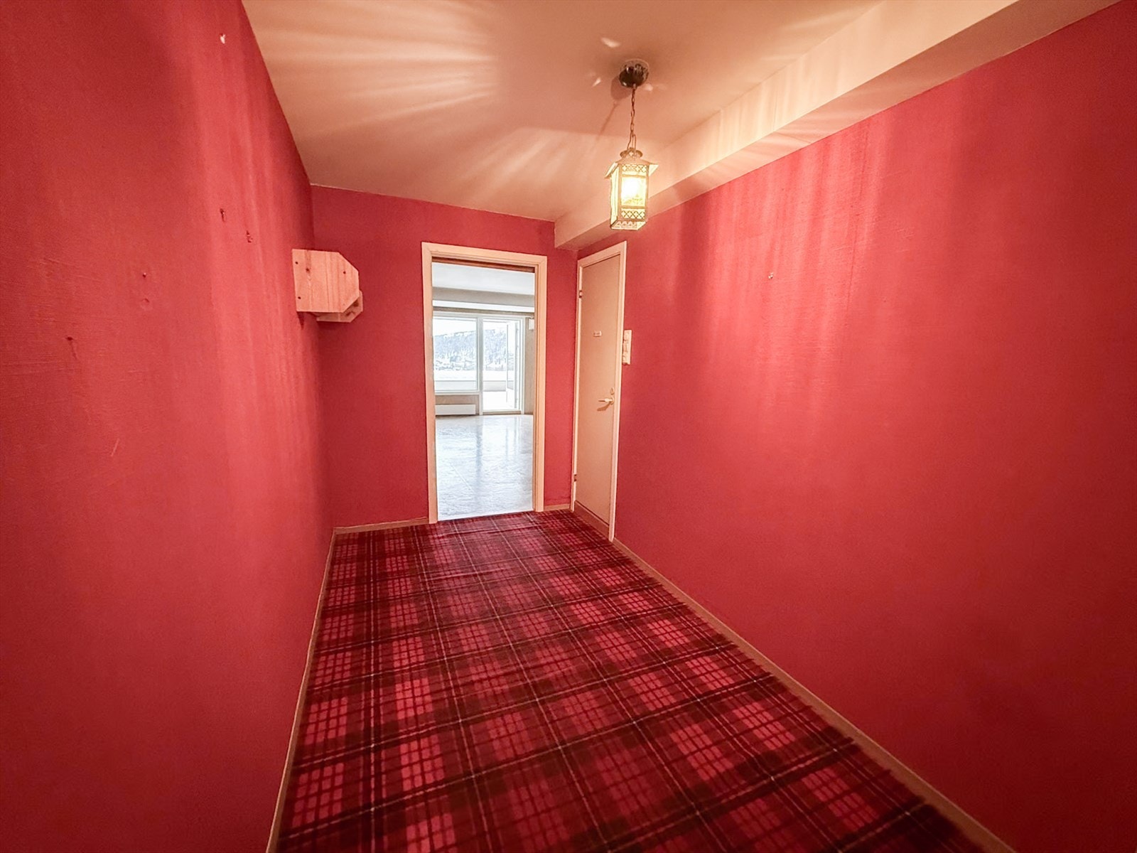 entre.jpg Galleribilde