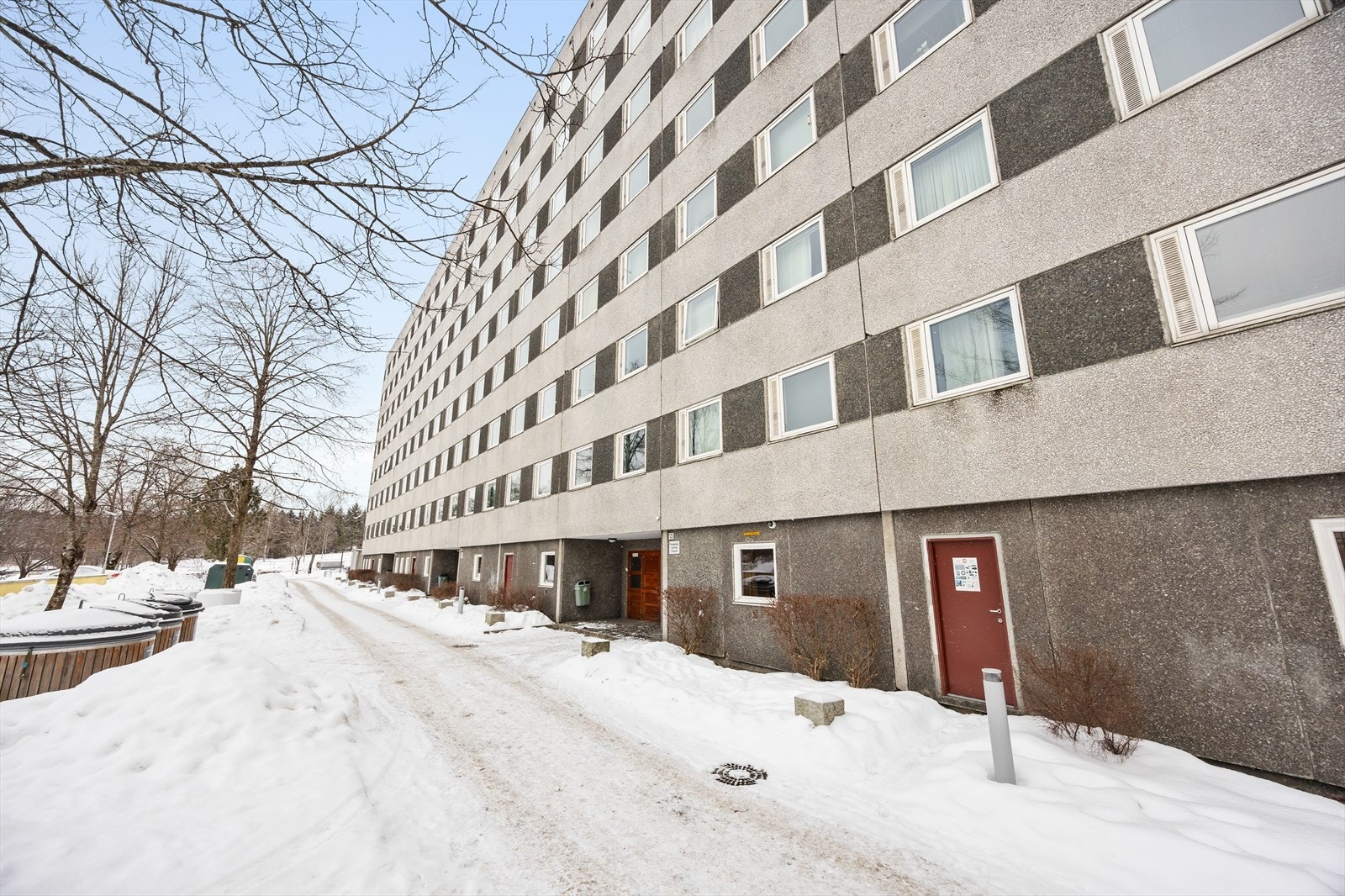 Borettslaget har en utendørs treningspark og arrangerer felles dugnader. Galleribilde