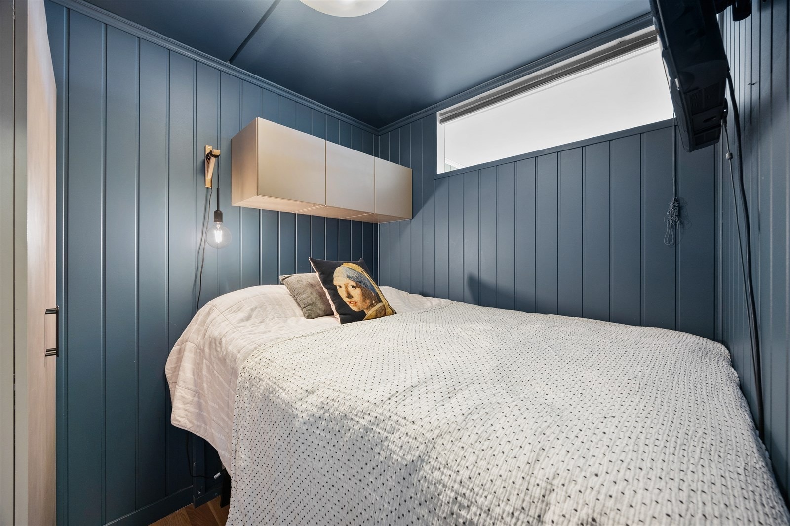 Leiligheten har en smart sovealkove som skaper en adskilt og privat sovesone. Galleribilde