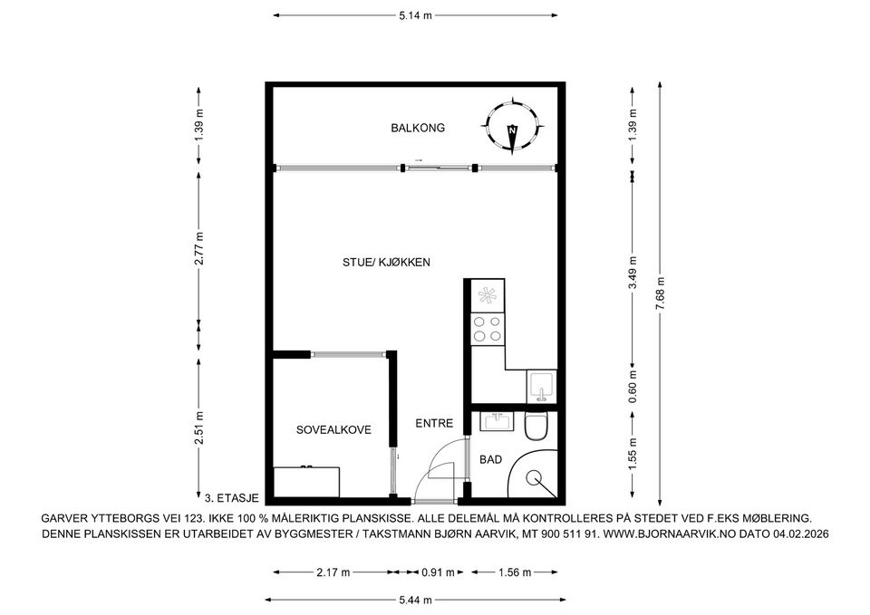 Leiligheten har en arealeffektiv planløsning med entré, bad, sovealkove og stue med åpen kjøkkenløsning. Galleribilde