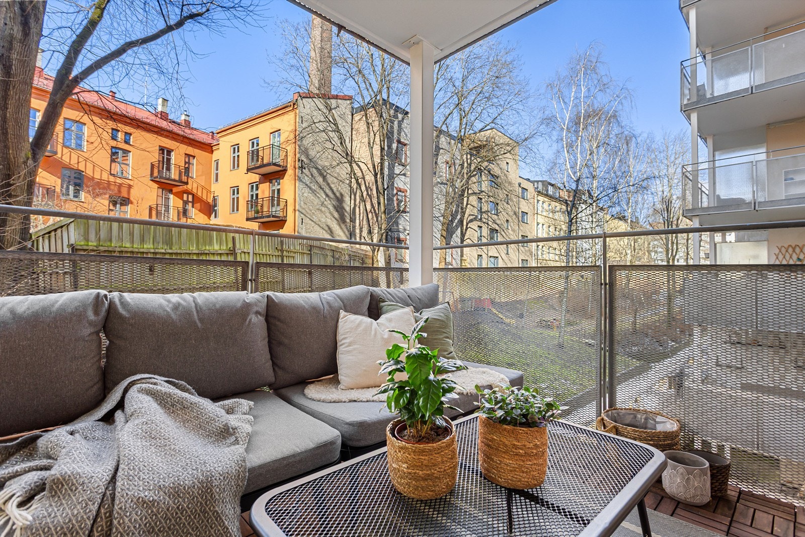 En attraktiv 2-roms med sentral og samtidig tilbaketrukket beliggenhet i Borggata. Galleribilde