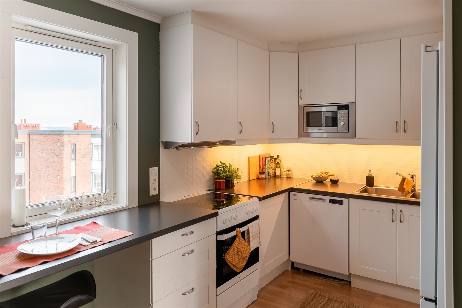 Kjøkkenet er i god stand og er vurdert til tilstandsgrad 1 av takstmann. Galleribilde