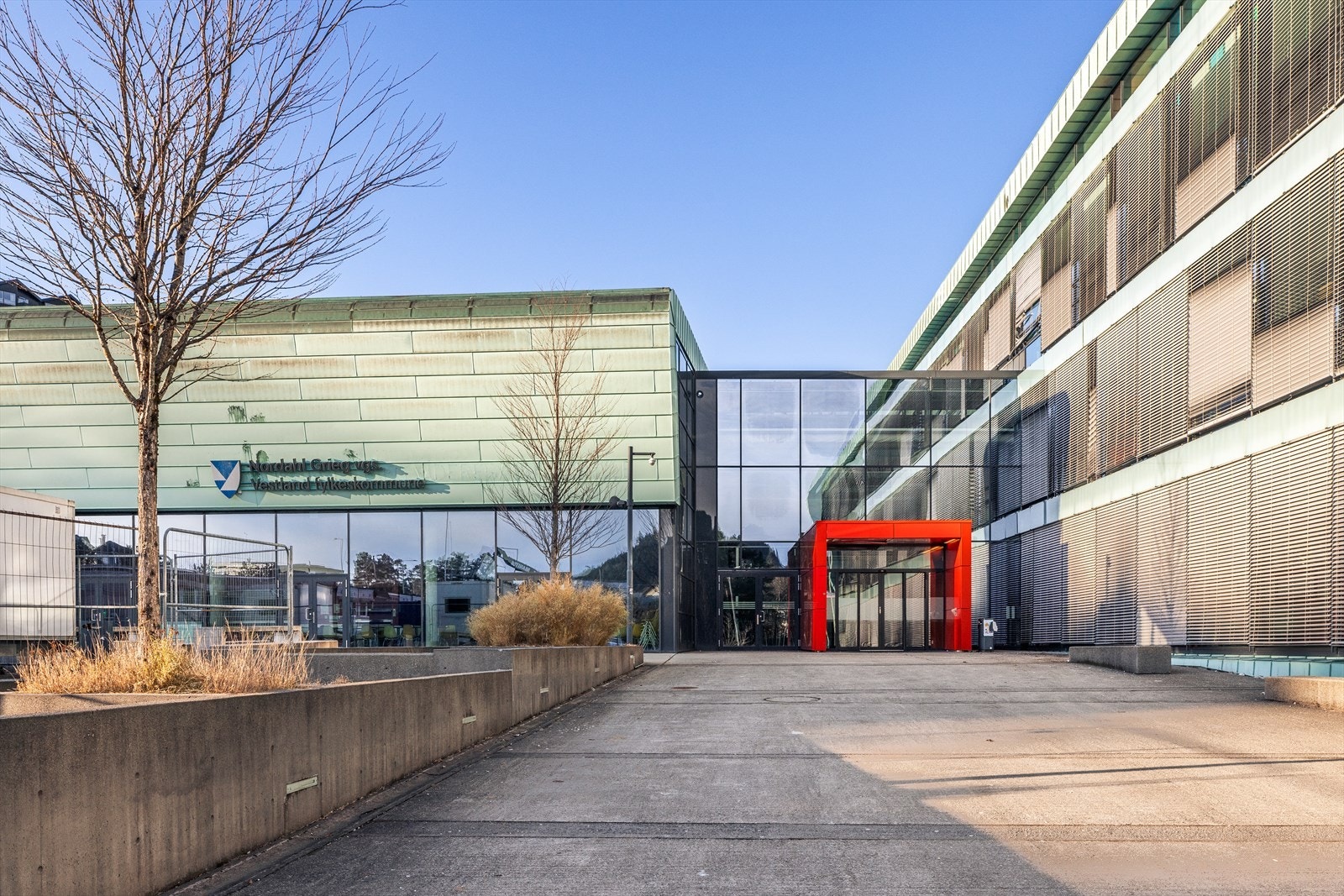 Nordahl Grieg videregående. Galleribilde