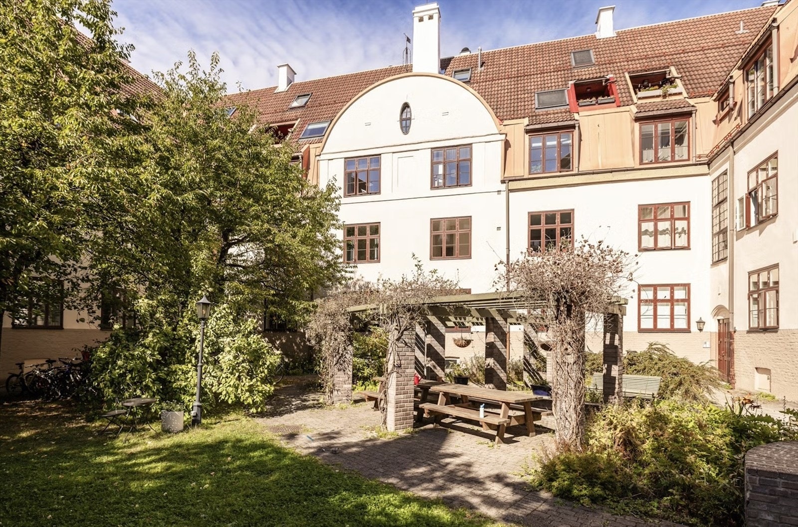 Velkommen til en ærverdig bygård på attraktive Bjølsen! Galleribilde