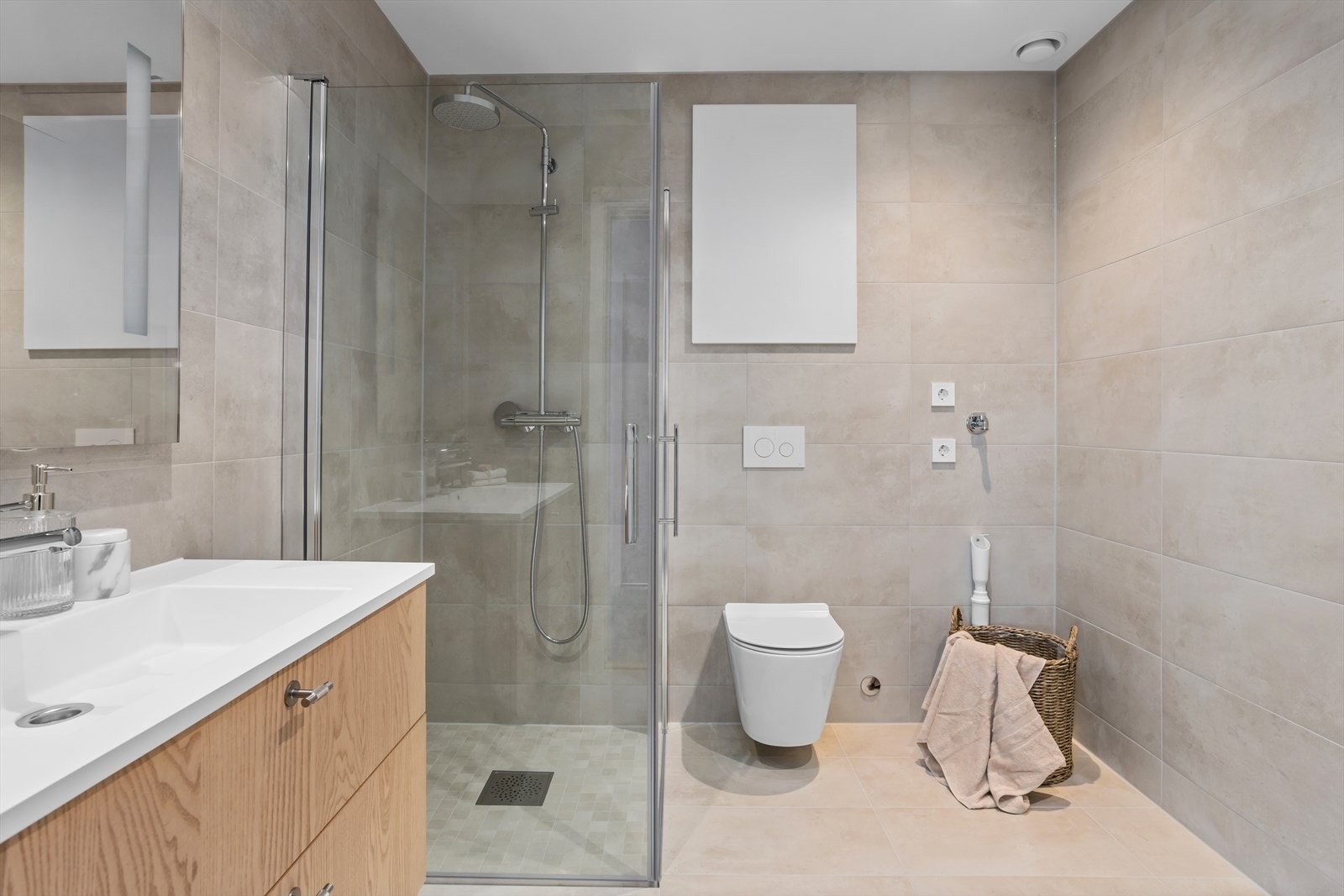 Bad/wc med opplegg til vaskemaskin. Galleribilde