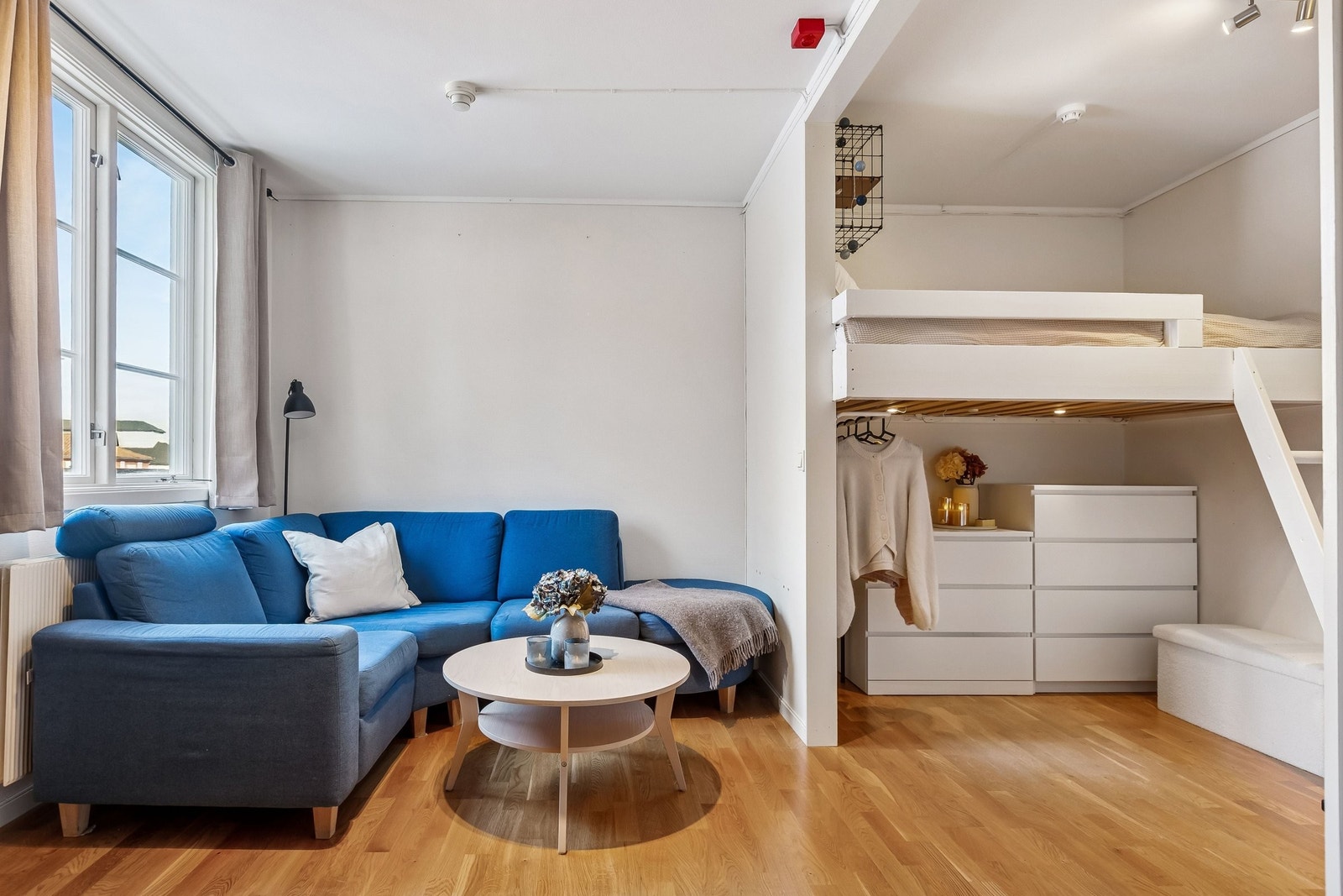 Her er det god plass til sittegruppe Galleribilde