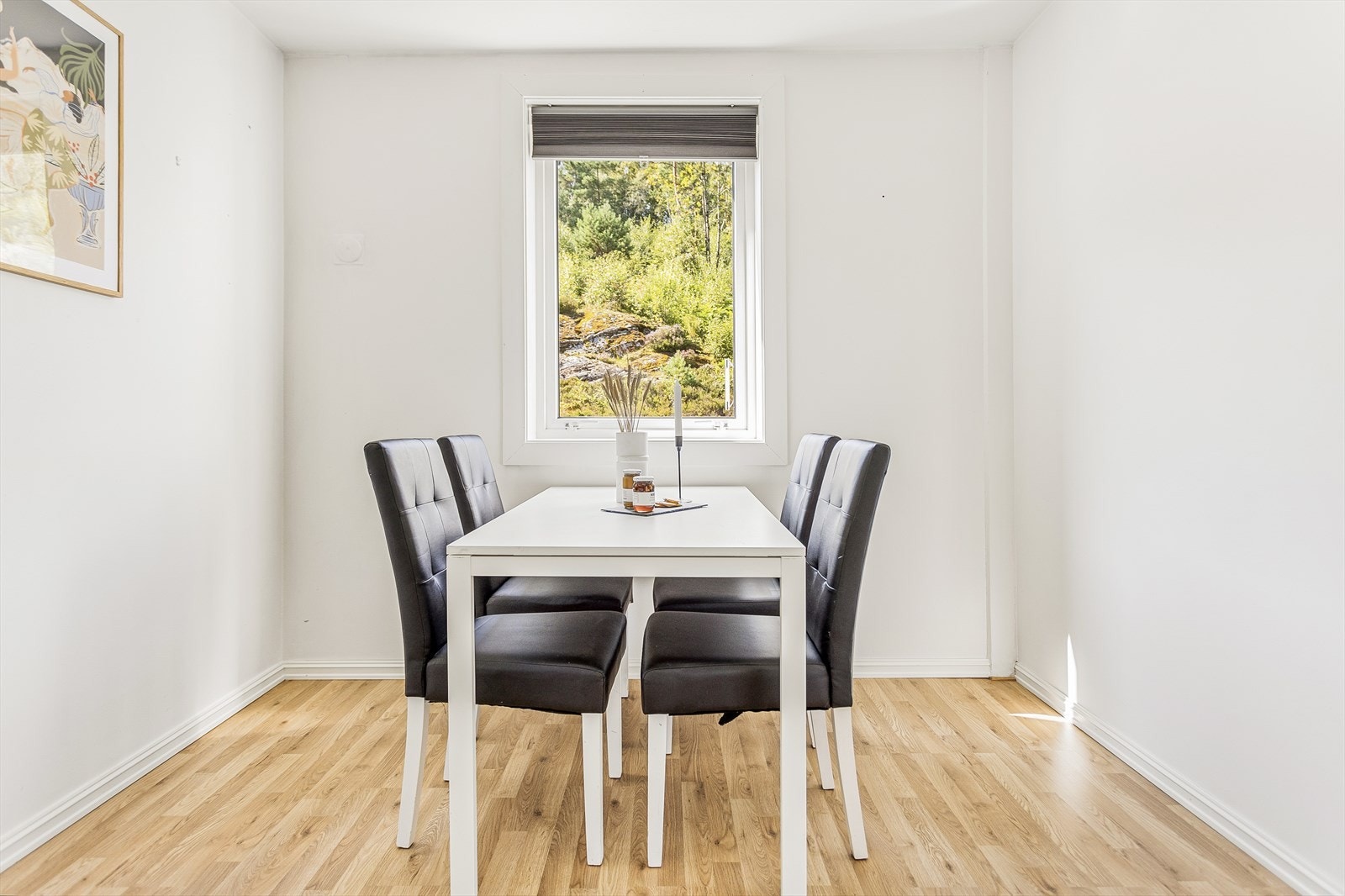 Alt lagt til rette for en praktisk og effektiv kjøkkenhverdag. Galleribilde