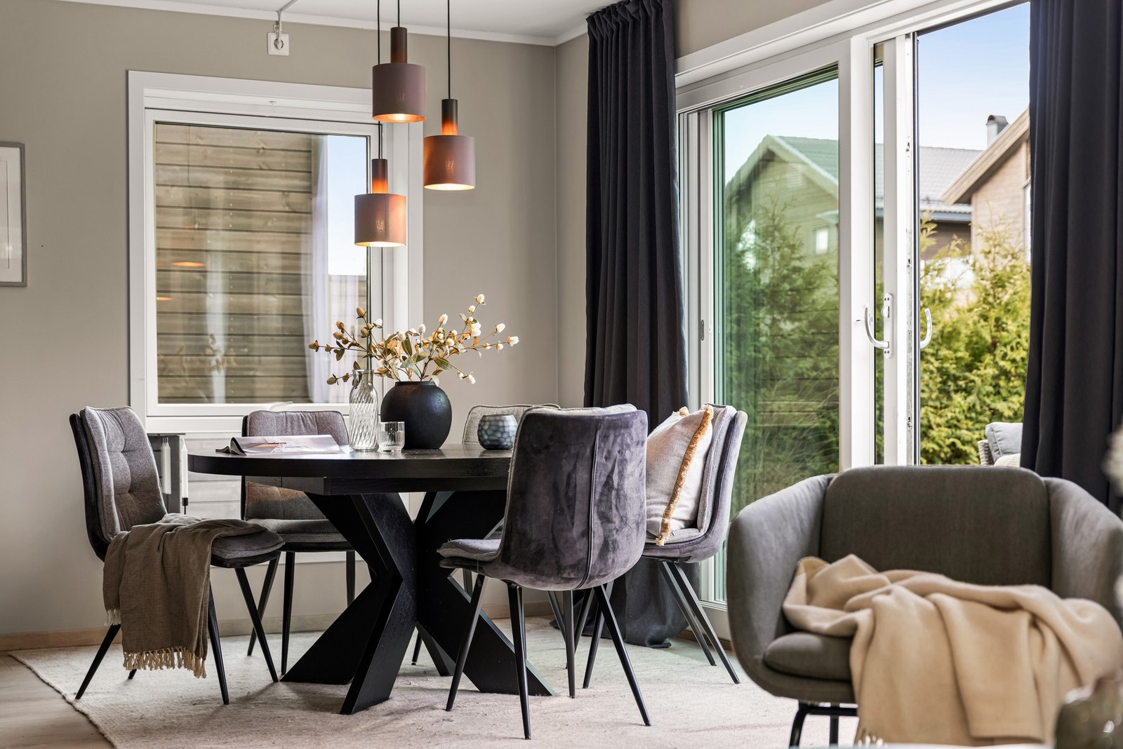 God plass til et spisebord - Her kan man samle venner og familie til et hyggelig måltid. Galleribilde