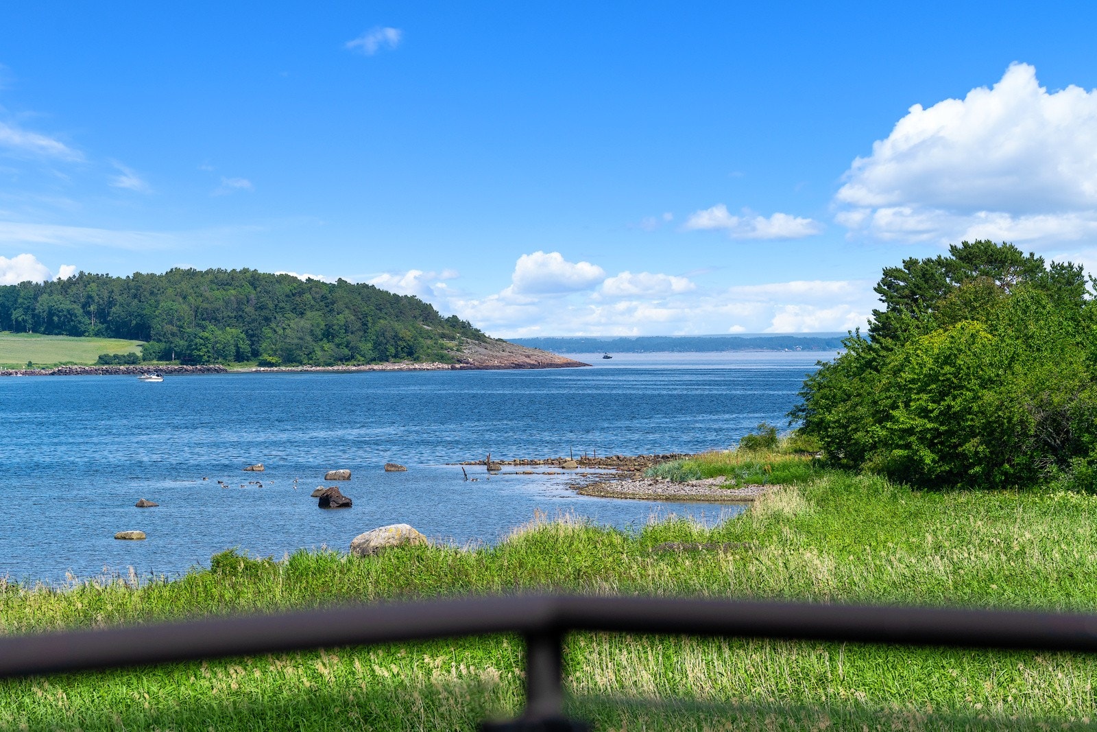 Fantastisk utsikt og nærhet til sjøen Galleribilde