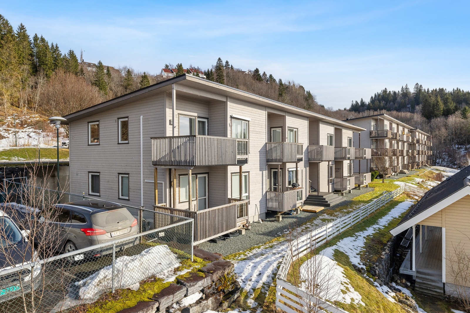 Leiligheten ligger i 1.etasje og har trappefri adkomst. Galleribilde