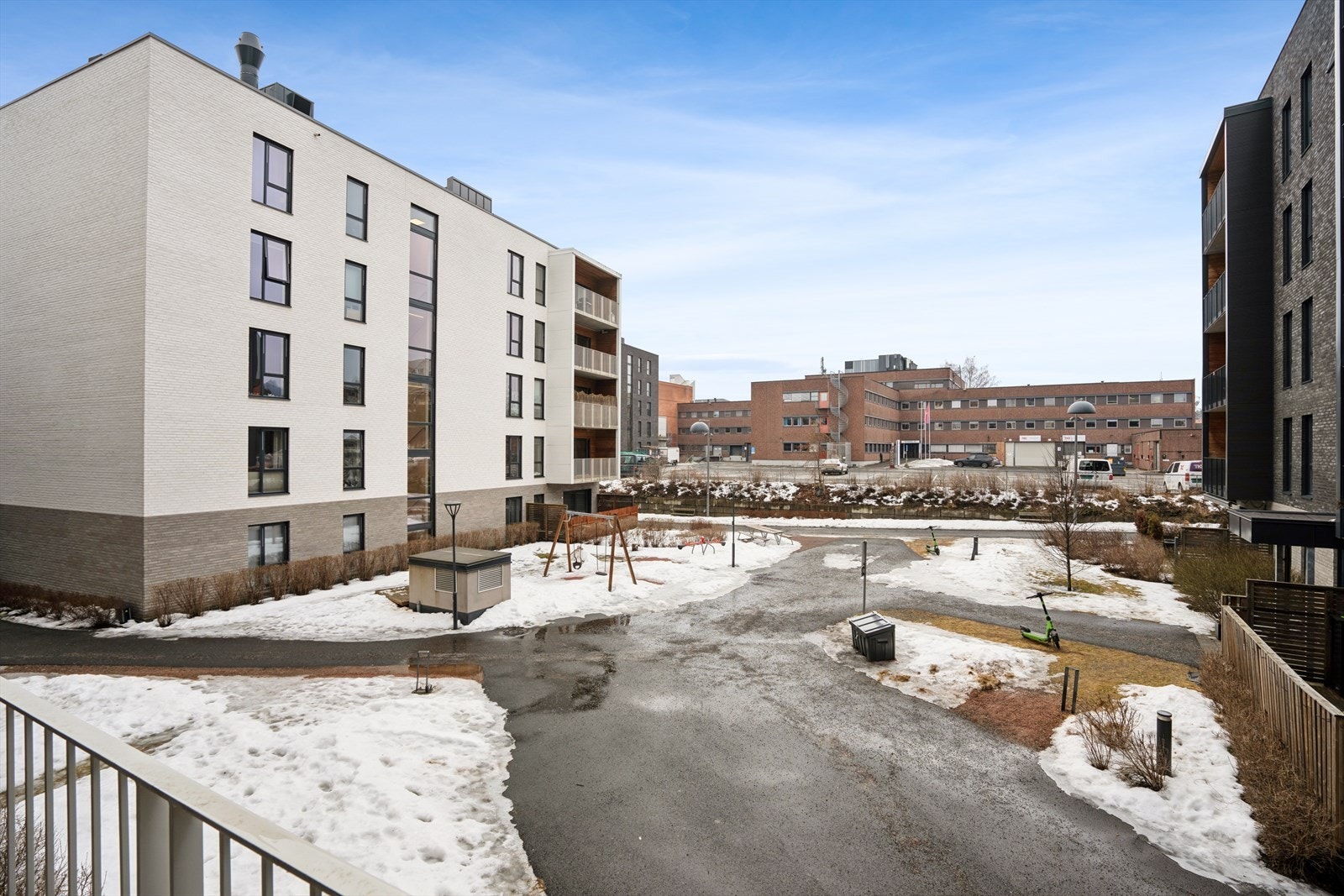 Utsyn fra balkongen Galleribilde