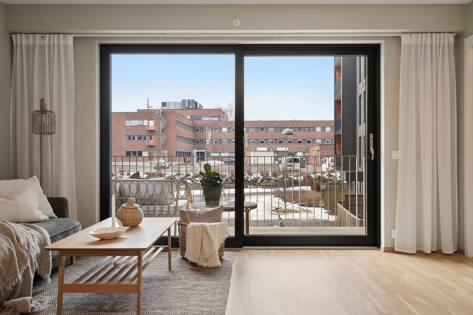 Leiligheten er vestvendt og har en flott balkong Galleribilde