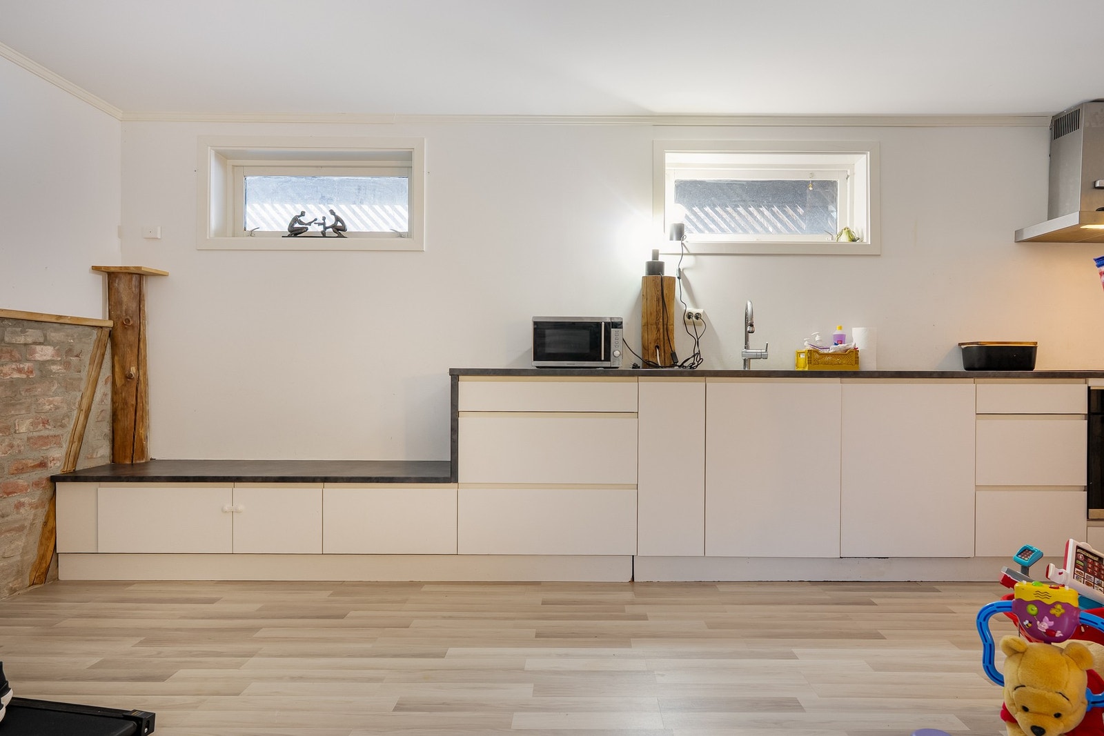 Åpent nyere kjøkken Galleribilde