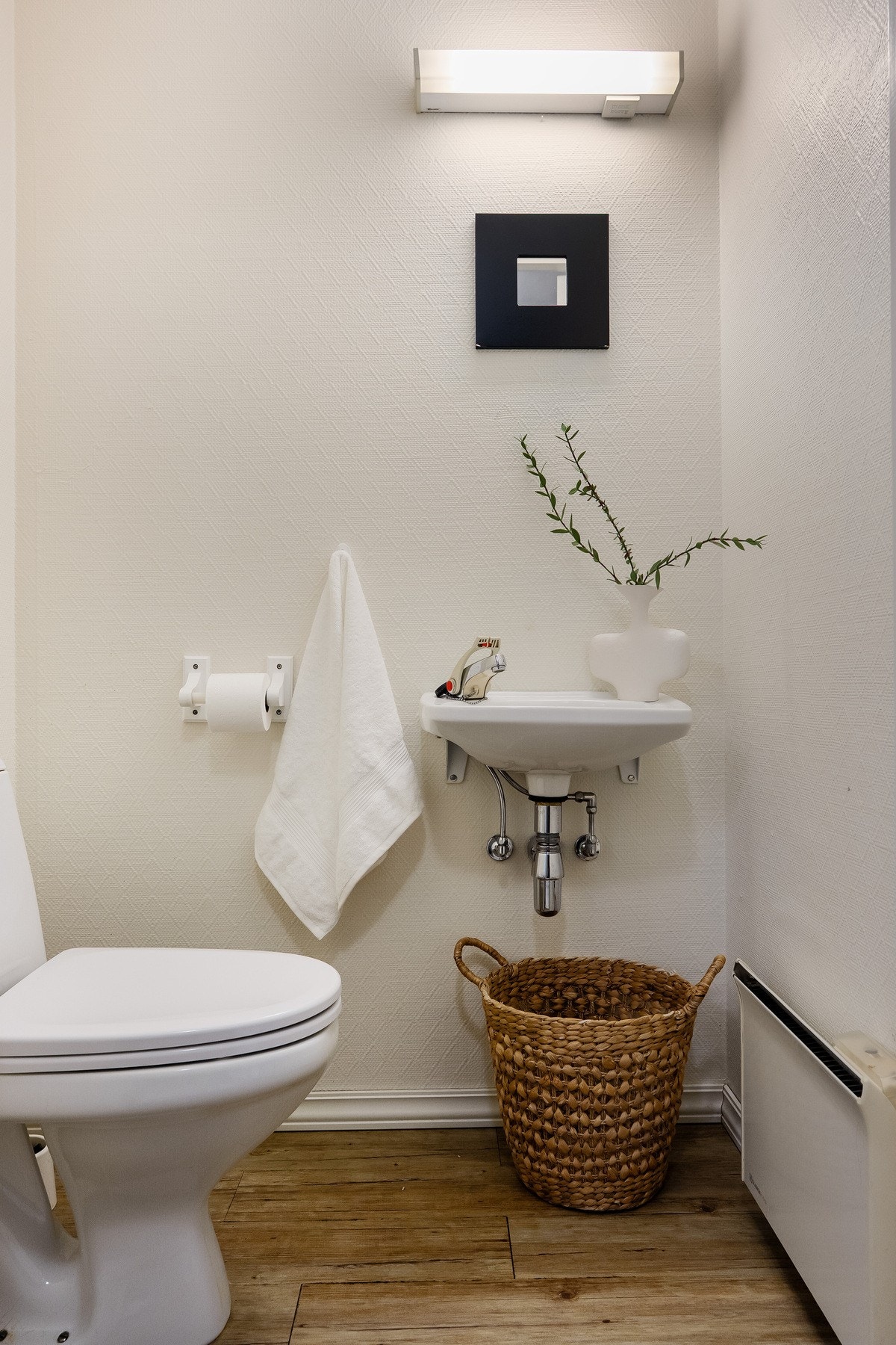 Ekstra toalettrom ved gang Galleribilde