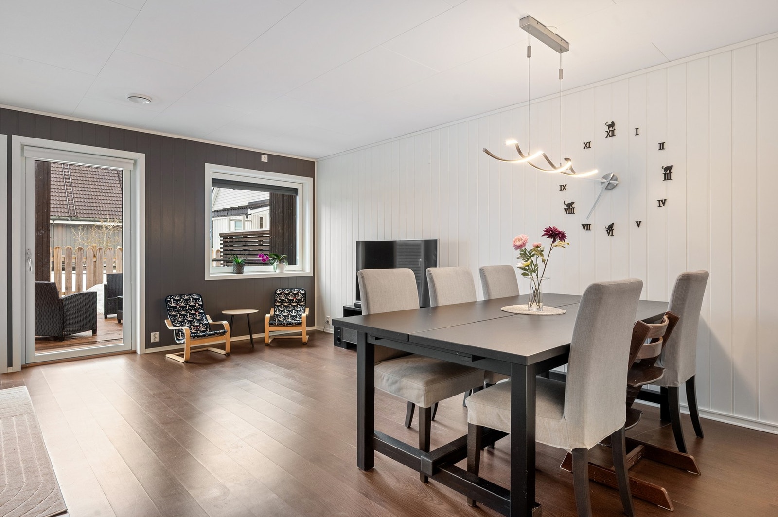 Boligen ble ferdigstilt i 2020 og holder en gjennomgående god standard. Galleribilde