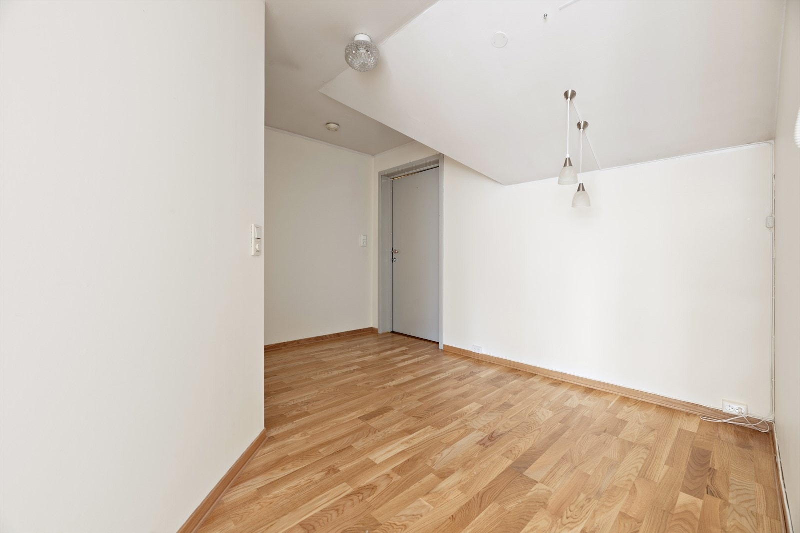 Fra stue mot gang Galleribilde